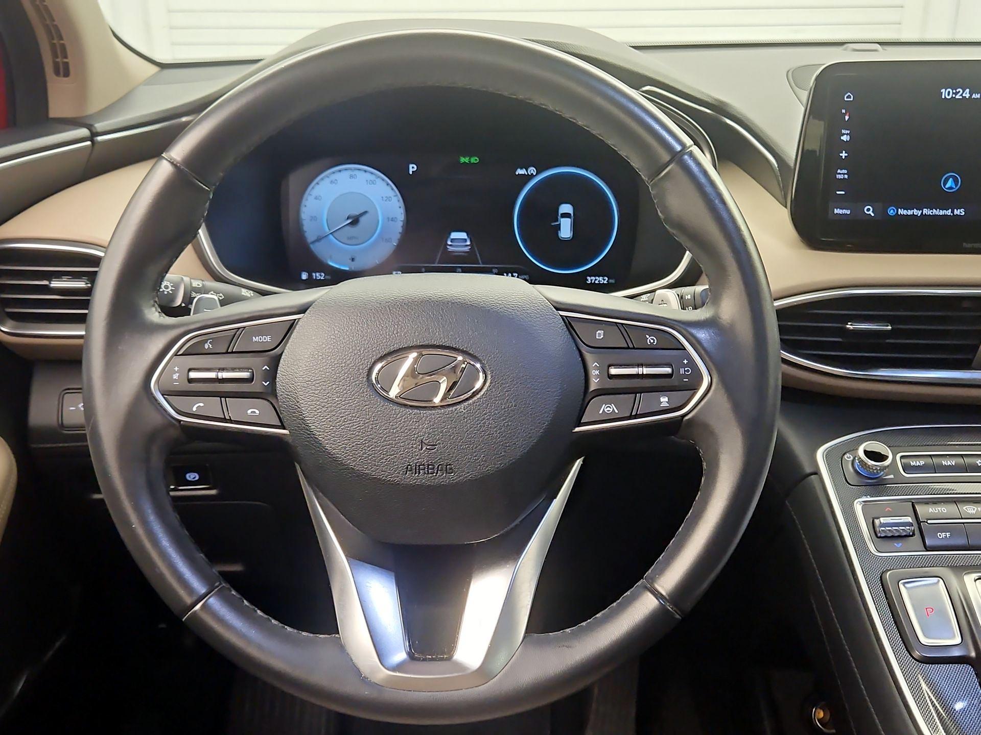 Thumbnail: 2022 Hyundai Santa Fe - 10