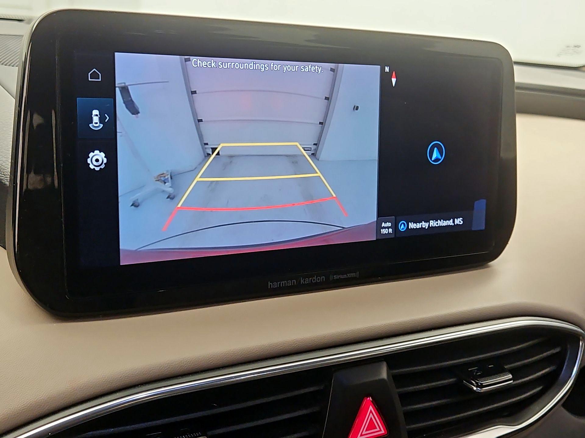 Thumbnail: 2022 Hyundai Santa Fe - 15