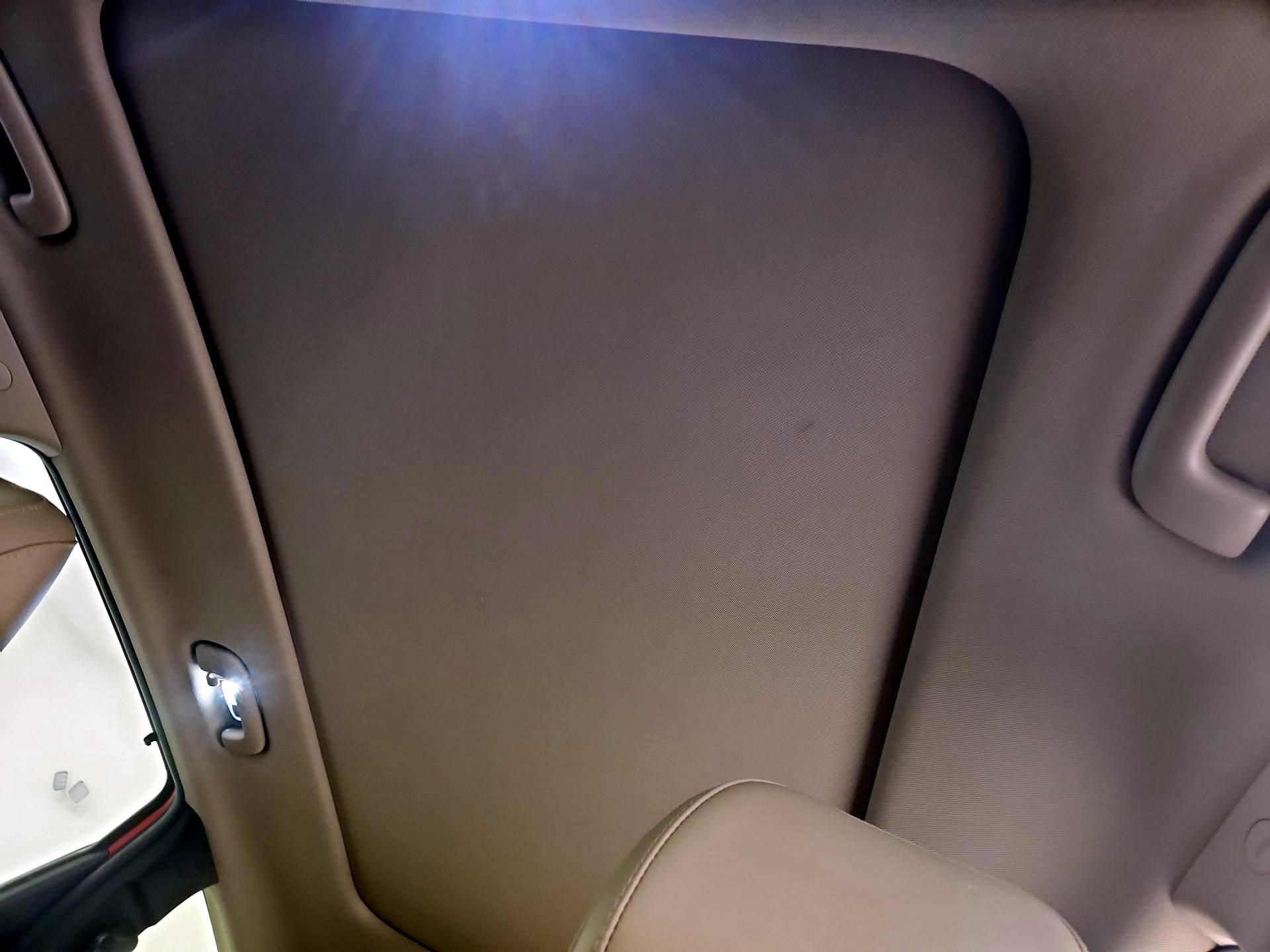 Thumbnail: 2022 Hyundai Santa Fe - 20