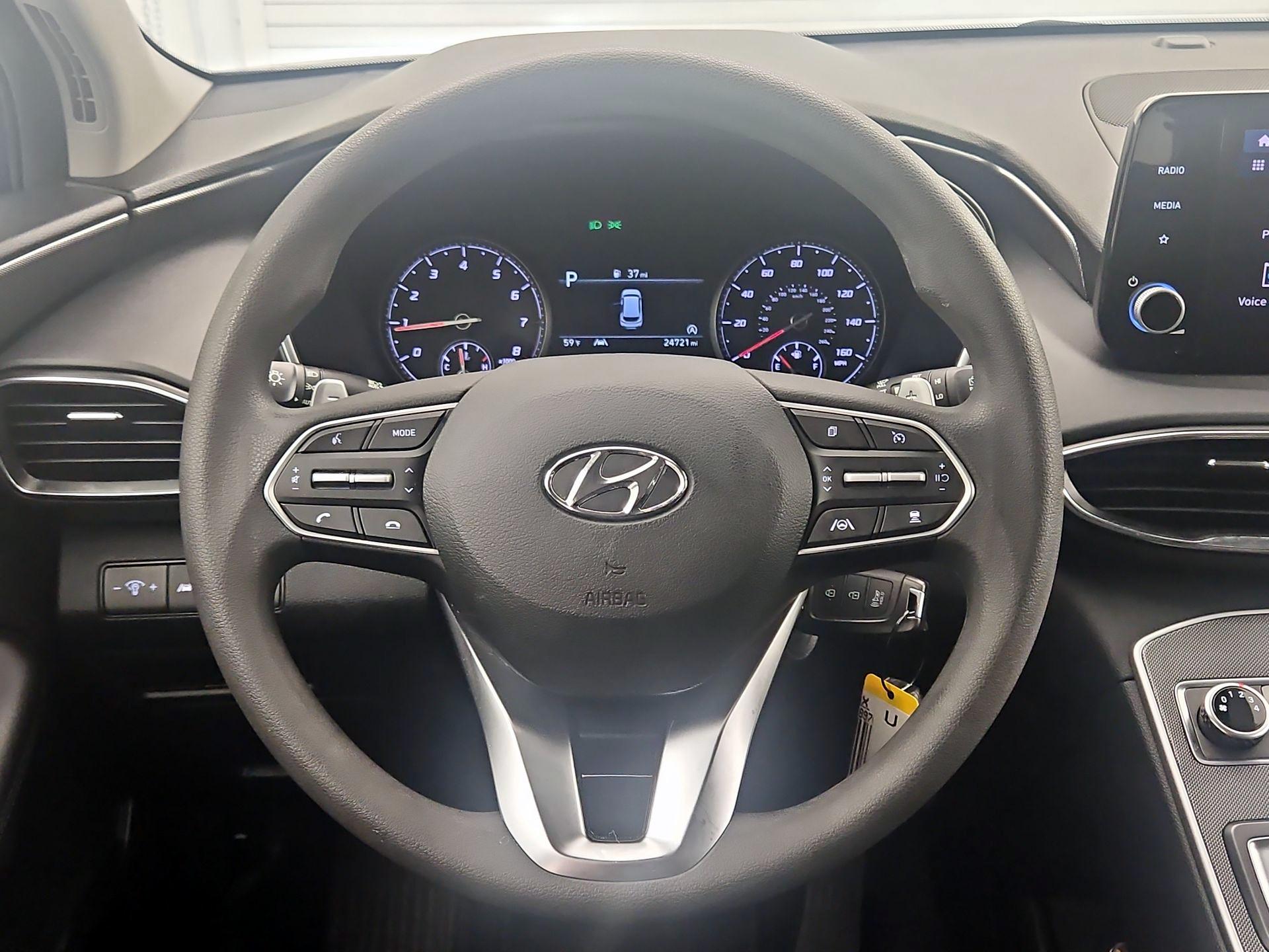 Thumbnail: 2023 Hyundai Santa Fe - 10