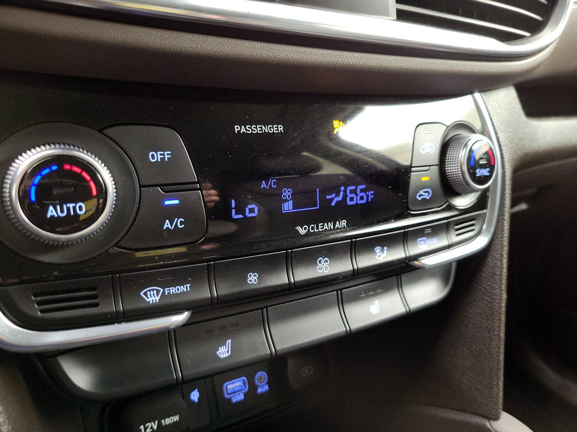 Thumbnail: 2020 Hyundai Santa Fe - 16