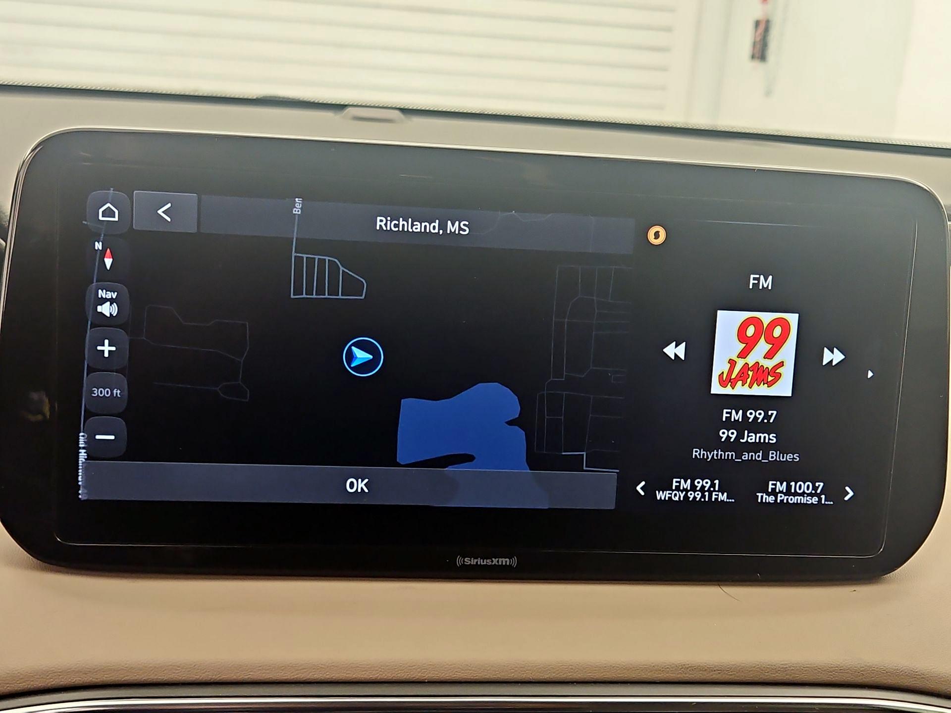 Thumbnail: 2023 Hyundai Santa Fe - 14