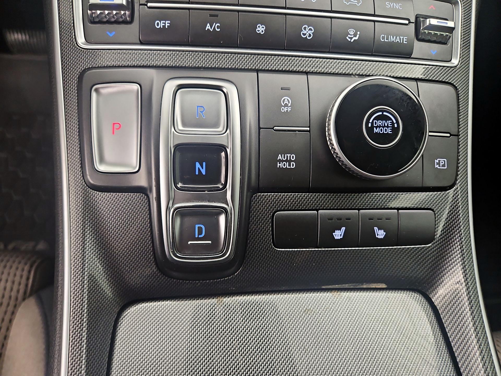 Thumbnail: 2023 Hyundai Santa Fe - 18