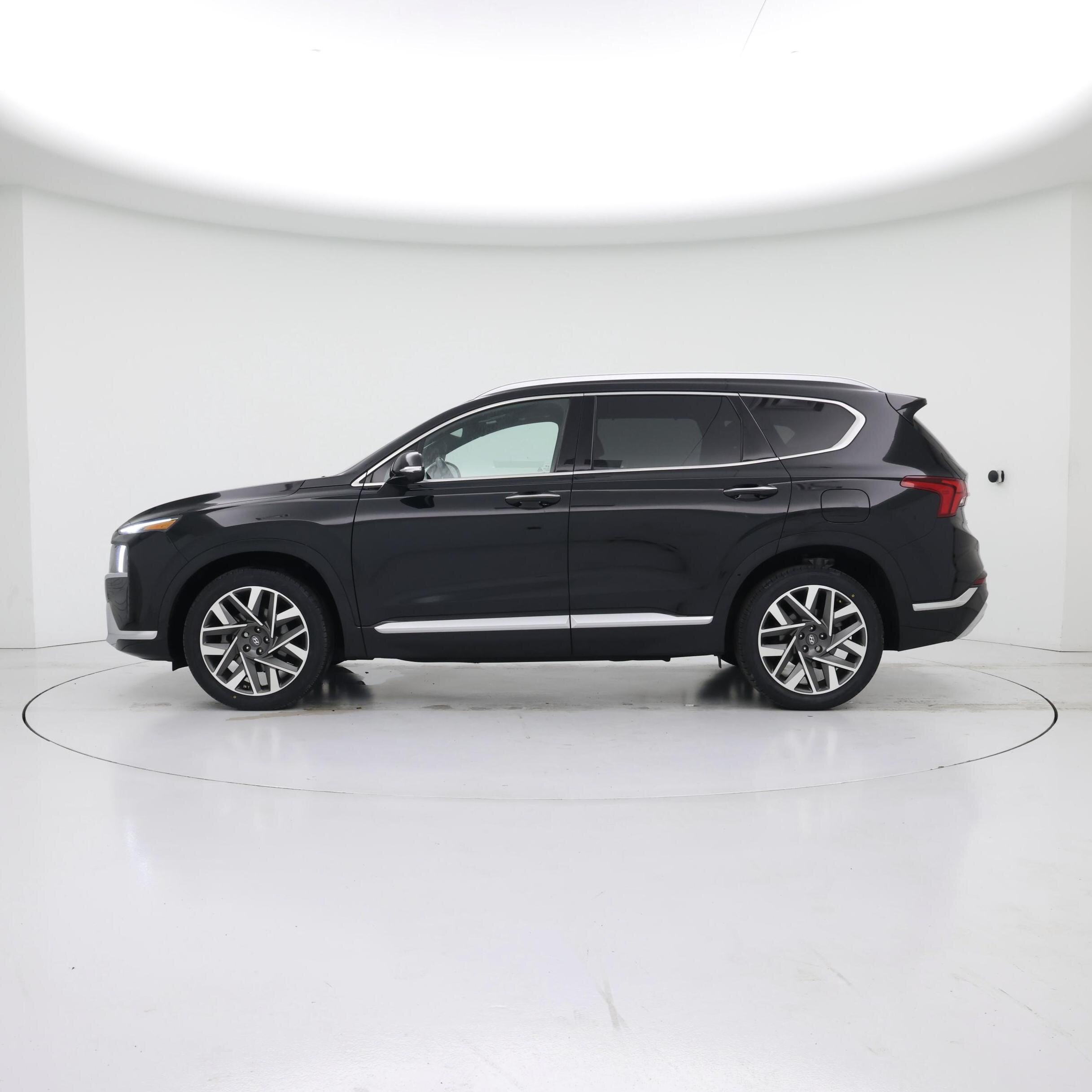 Thumbnail: 2023 Hyundai Santa Fe - 3