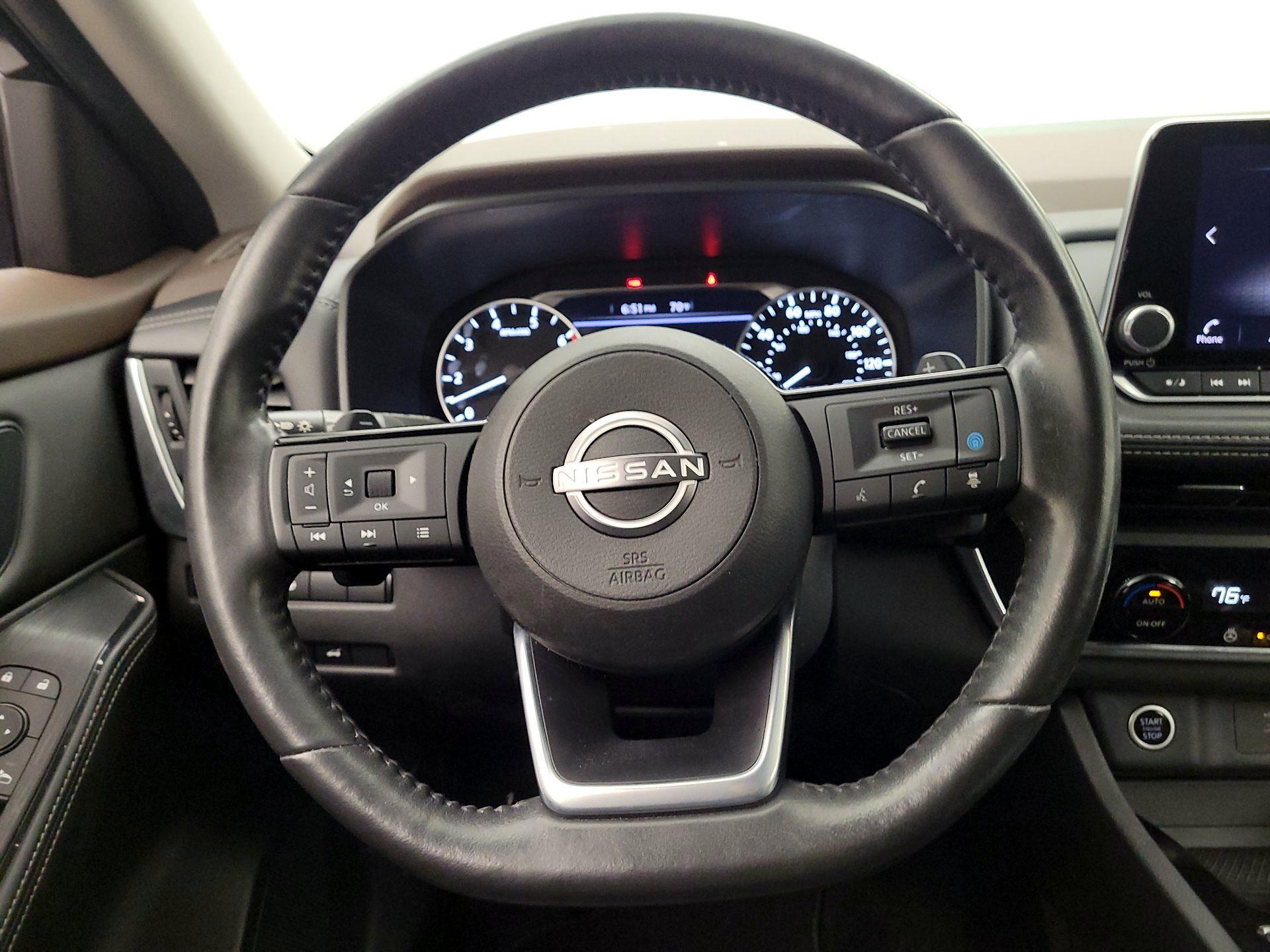 Thumbnail: 2023 Nissan Rogue - 10