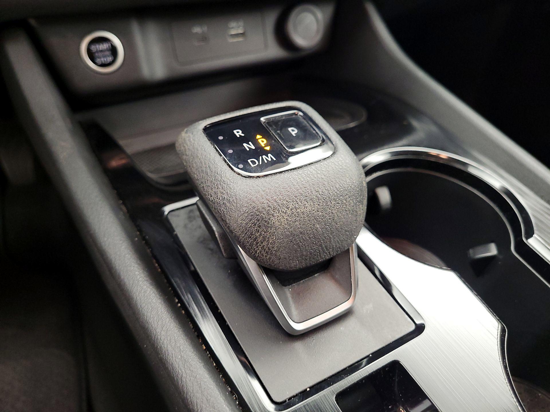 Thumbnail: 2023 Nissan Rogue - 17