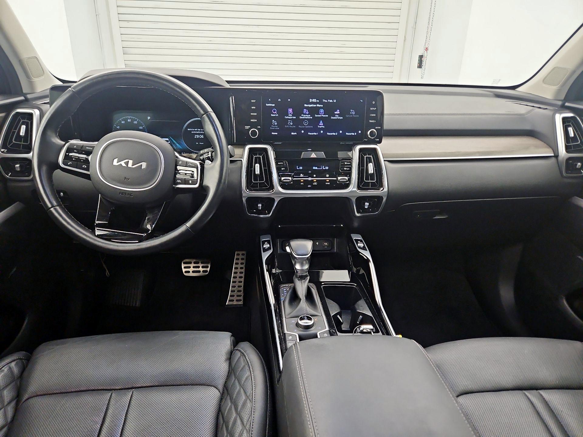 Thumbnail: 2022 Kia Sorento - 9