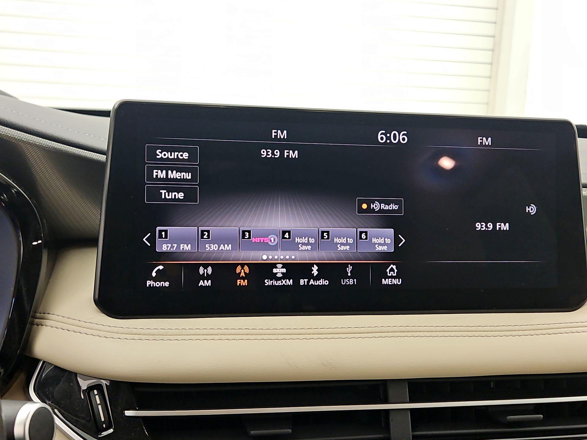 Thumbnail: 2023 INFINITI QX60 - 16