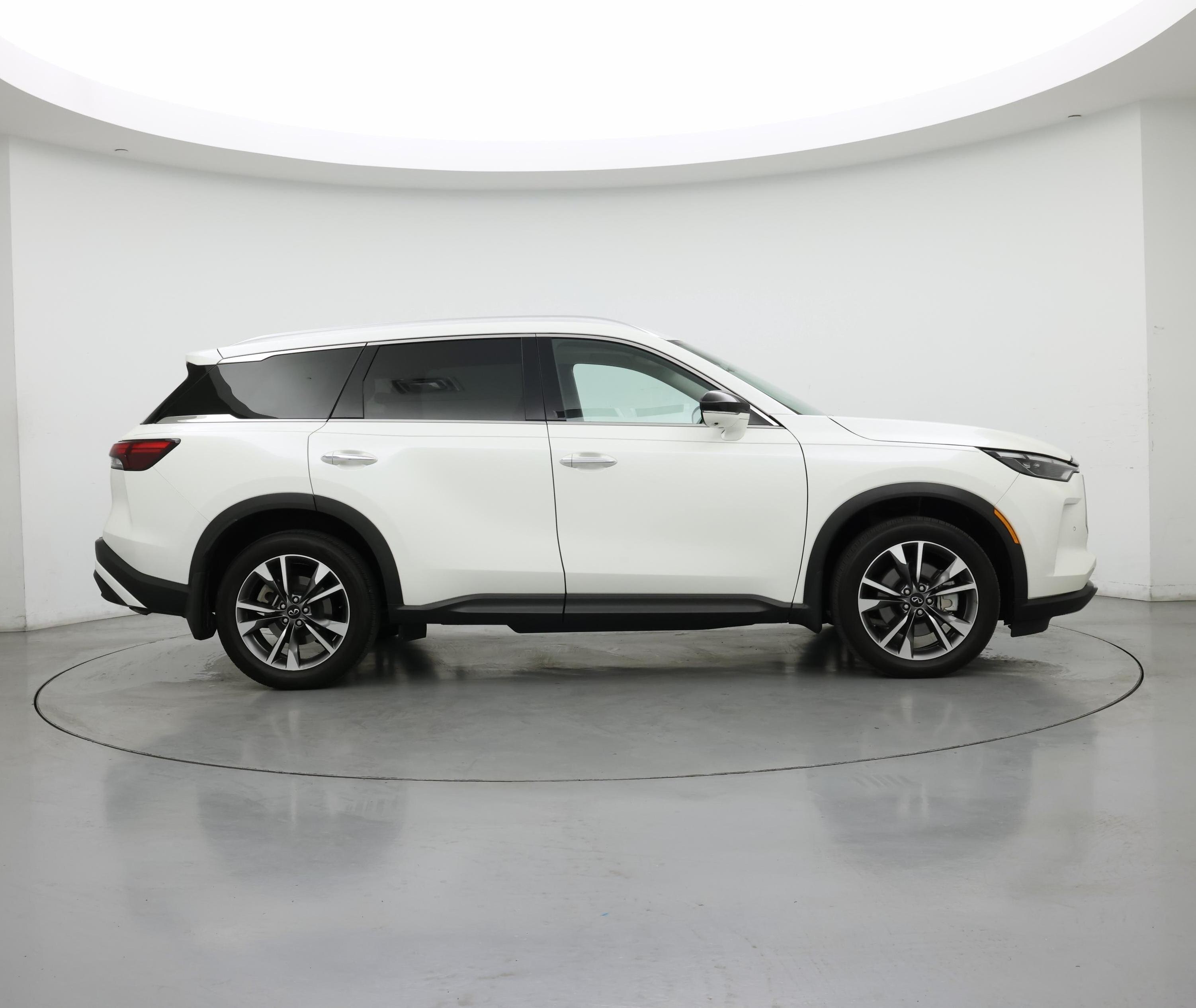 Thumbnail: 2023 INFINITI QX60 - 7