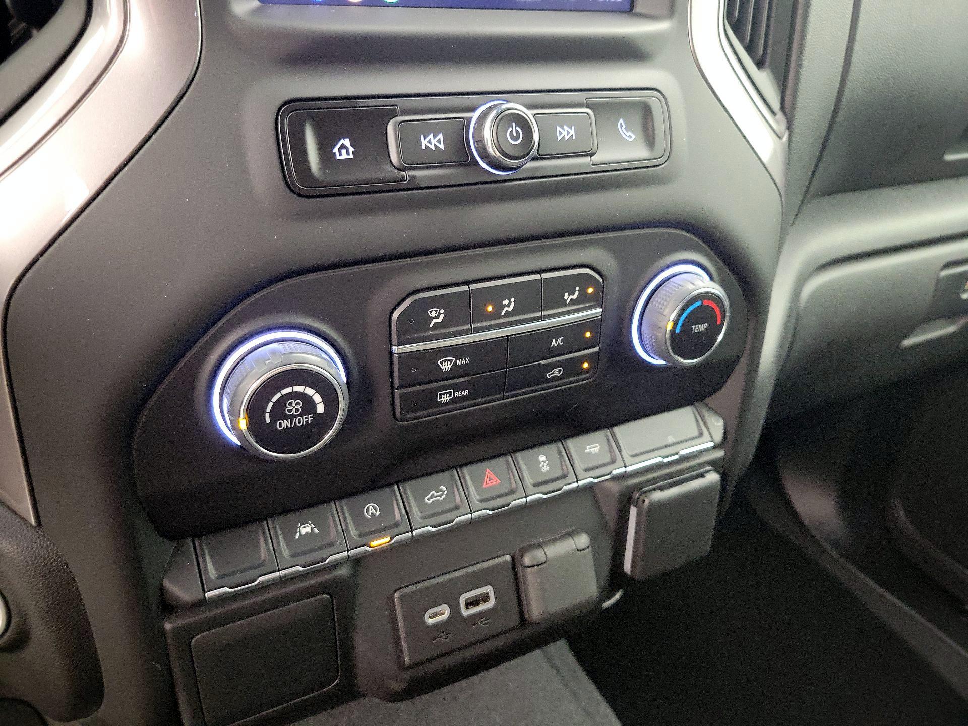 Thumbnail: 2022 Chevrolet Silverado 1500 - 16