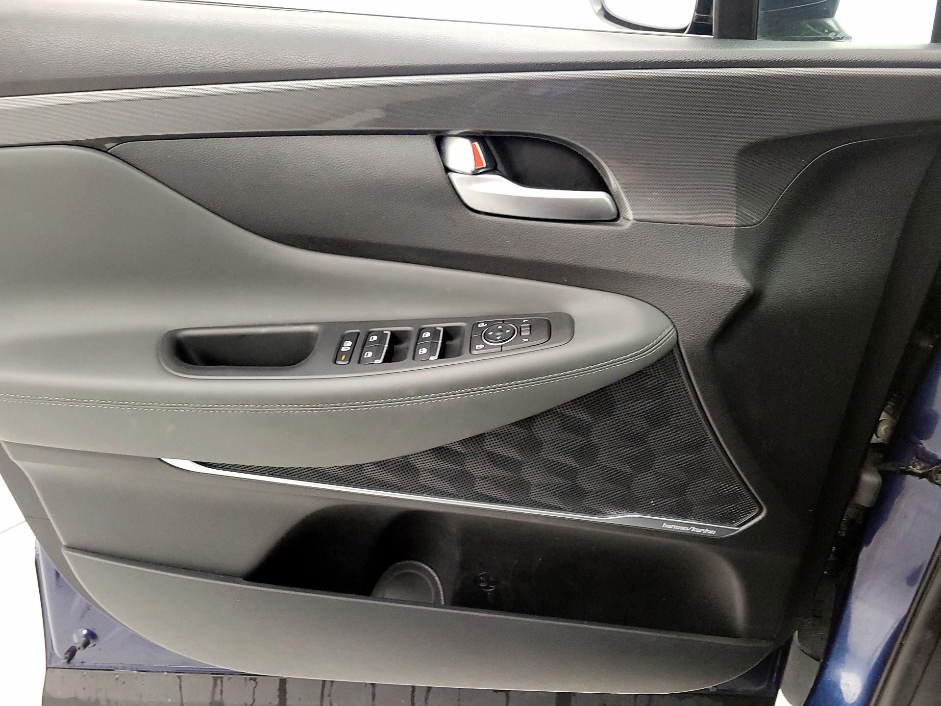 Thumbnail: 2022 Hyundai Santa Fe - 12