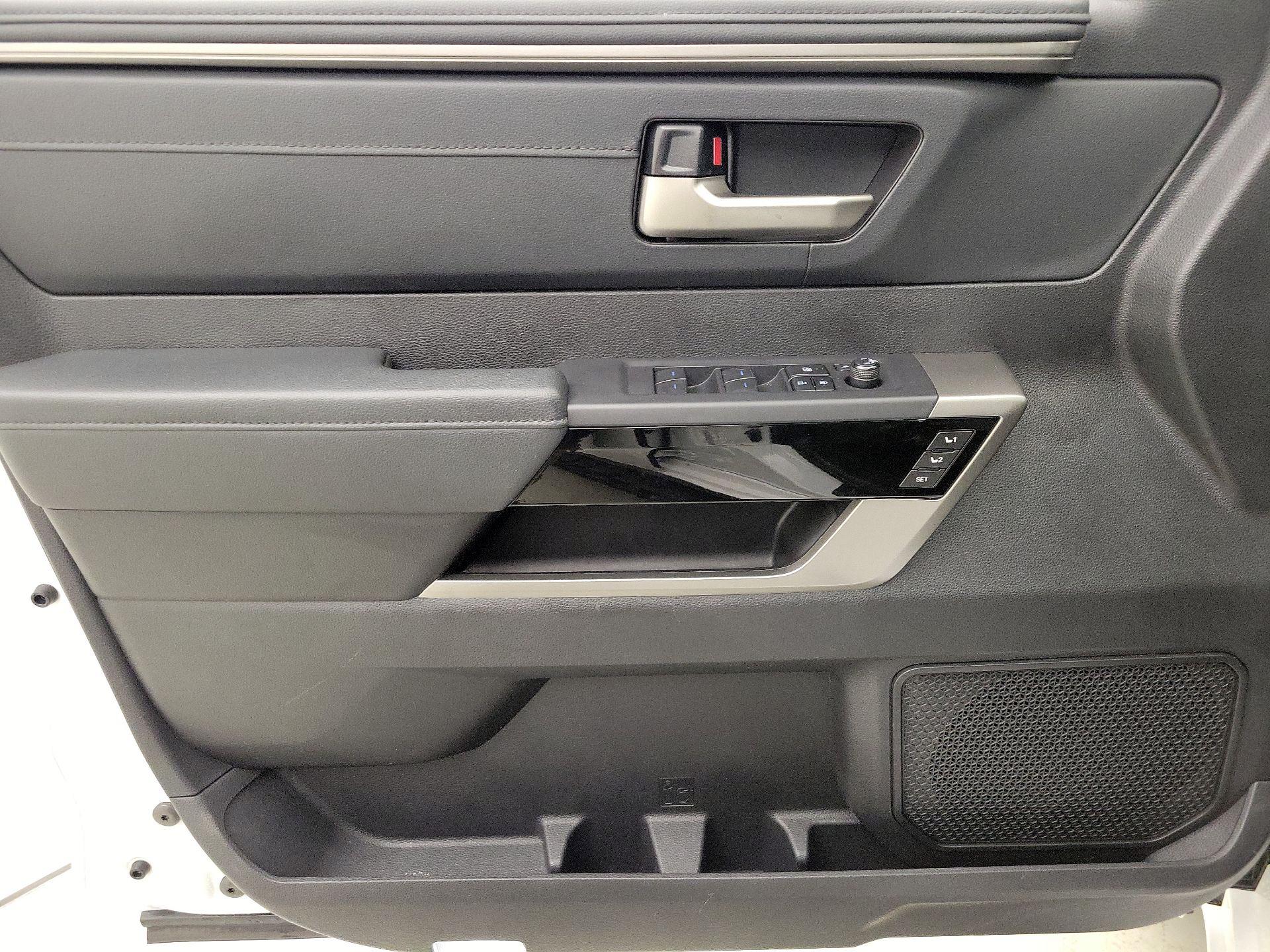 Thumbnail: 2023 Toyota Tundra - 12