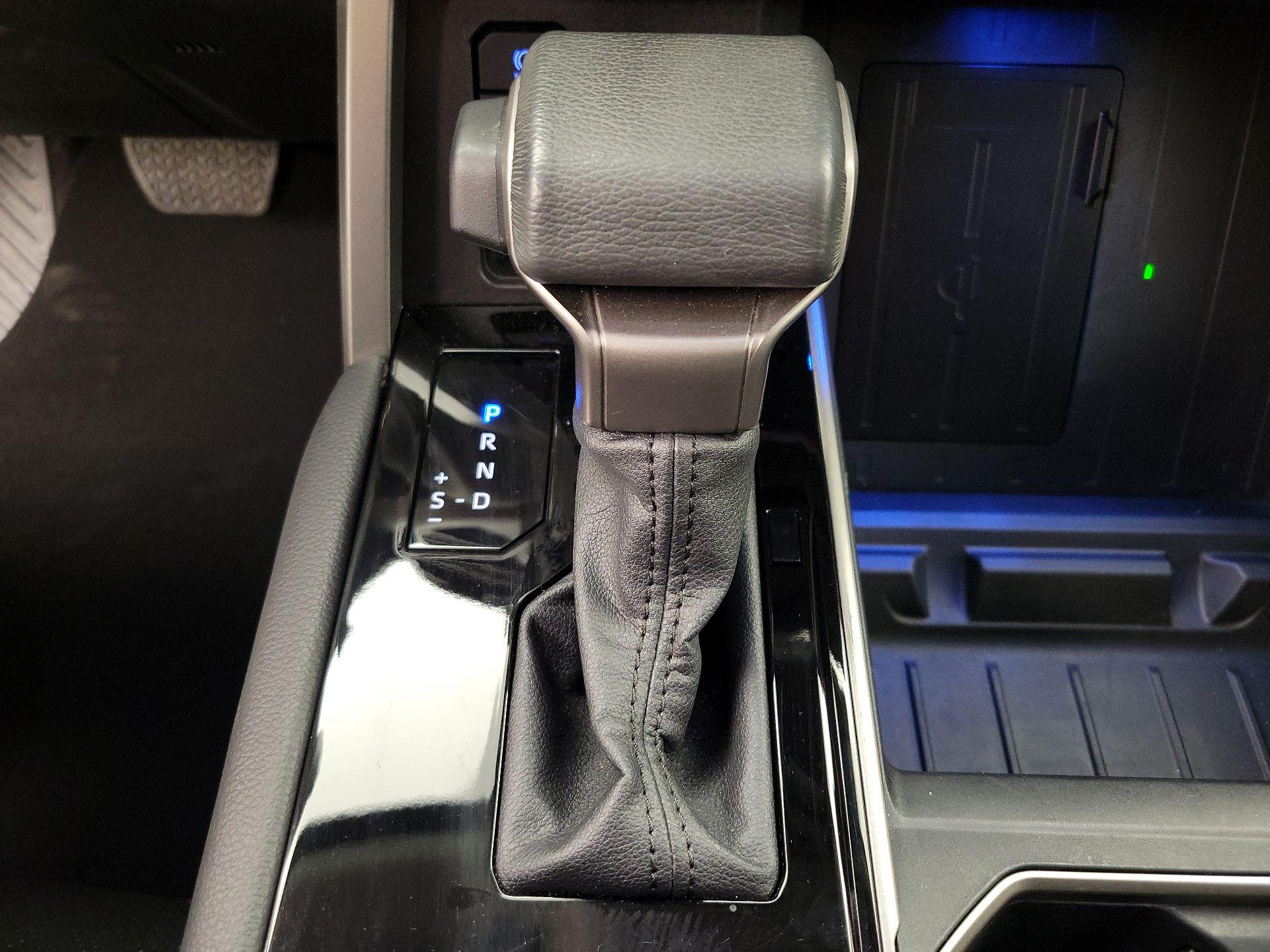 Thumbnail: 2023 Toyota Tundra - 17