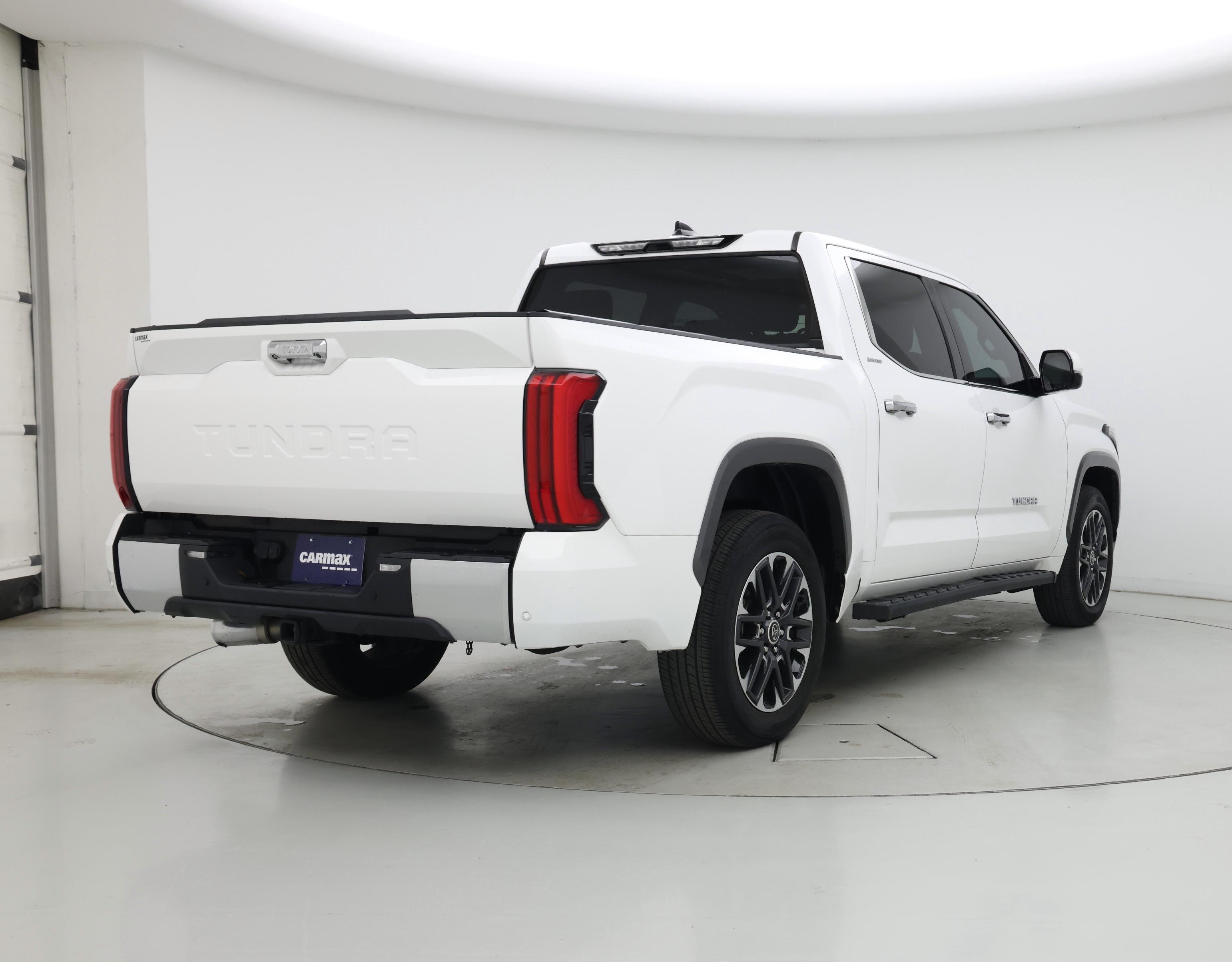 Thumbnail: 2023 Toyota Tundra - 8