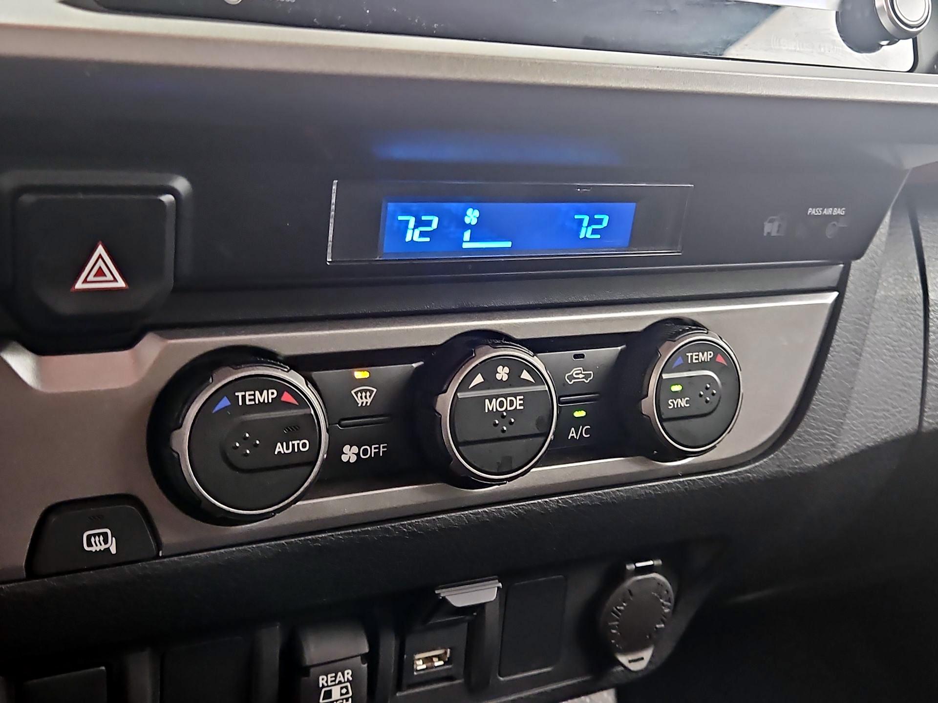 Thumbnail: 2023 Toyota Tacoma - 16