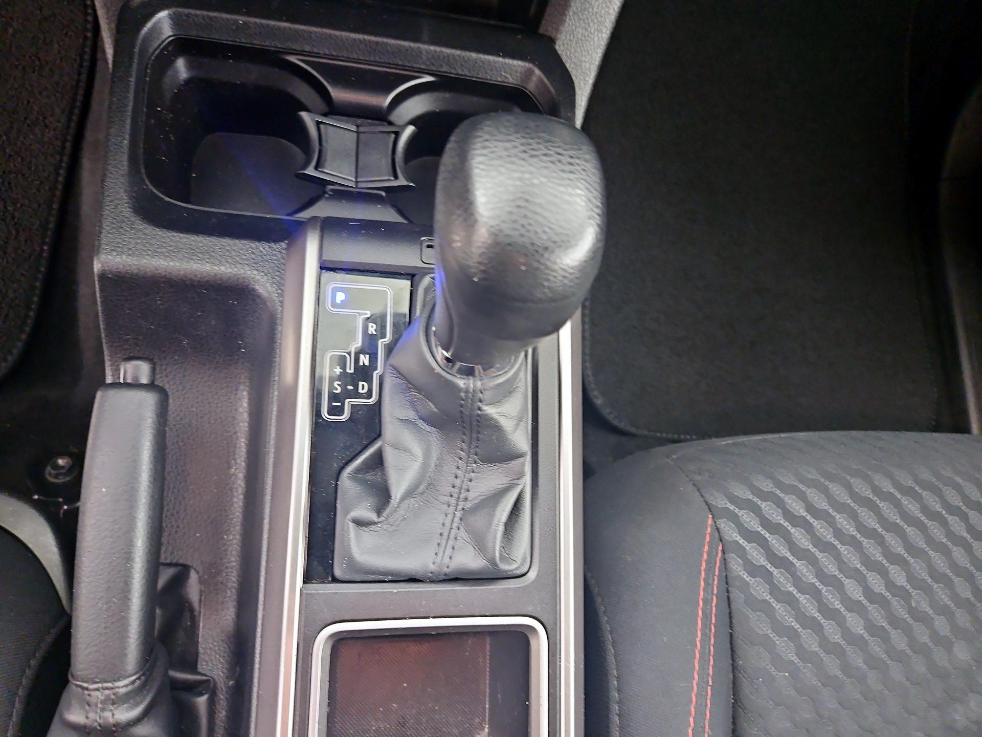 Thumbnail: 2023 Toyota Tacoma - 17