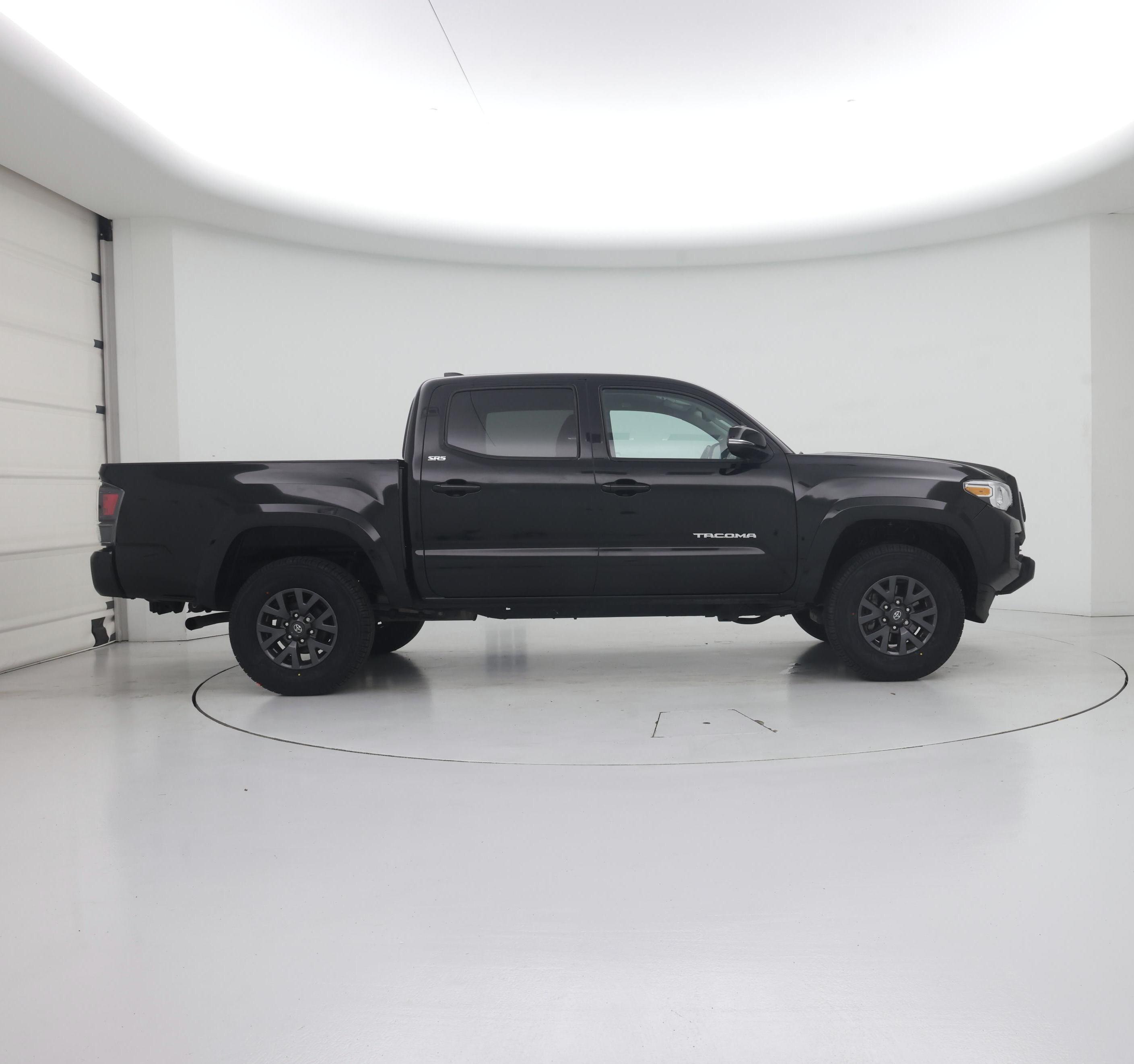 Thumbnail: 2023 Toyota Tacoma - 7