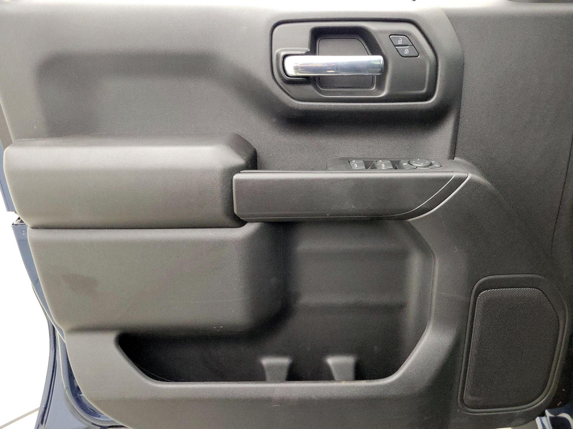 Thumbnail: 2023 Chevrolet Silverado 1500 - 12