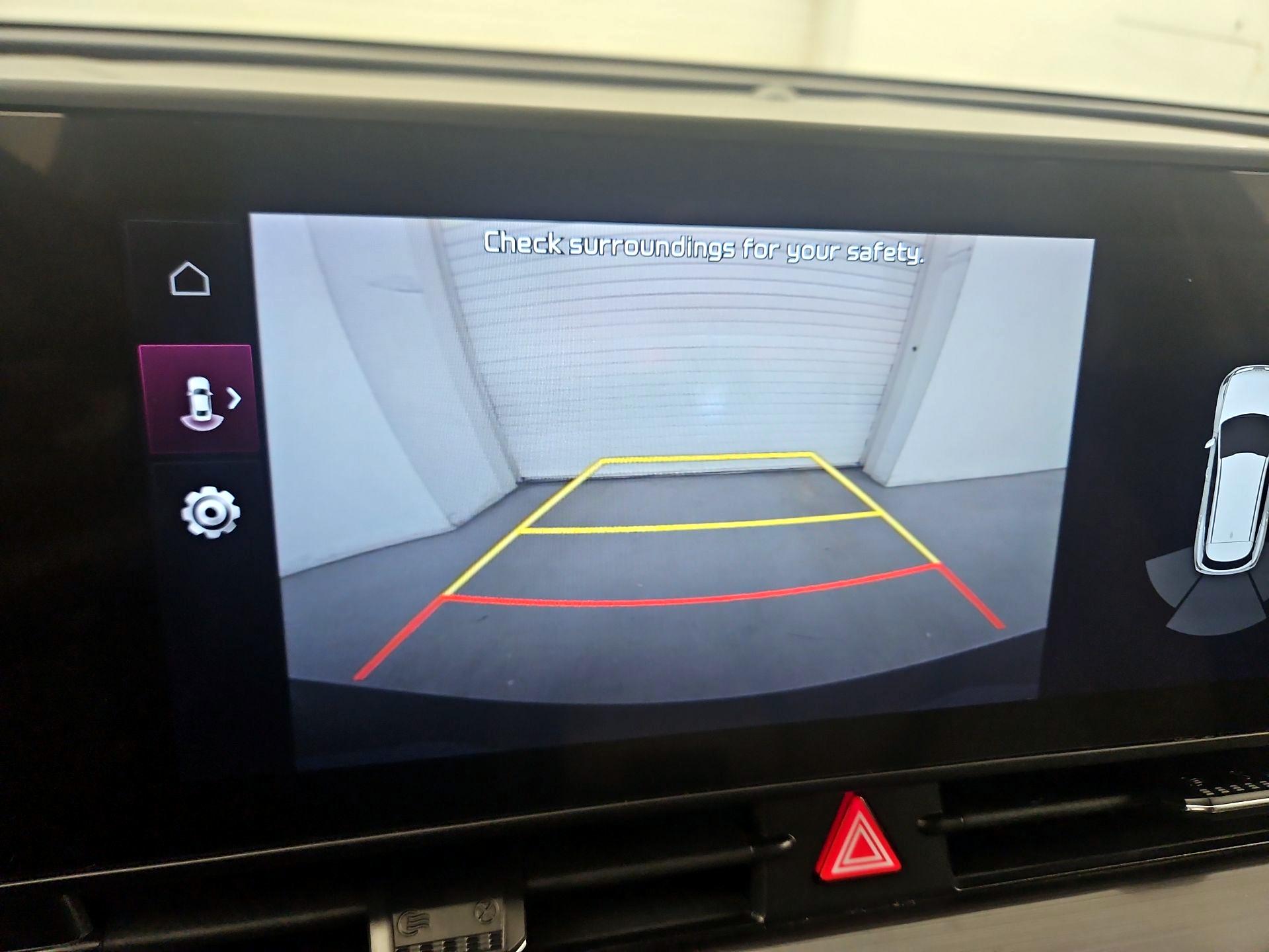 Thumbnail: 2023 Kia Sportage - 14