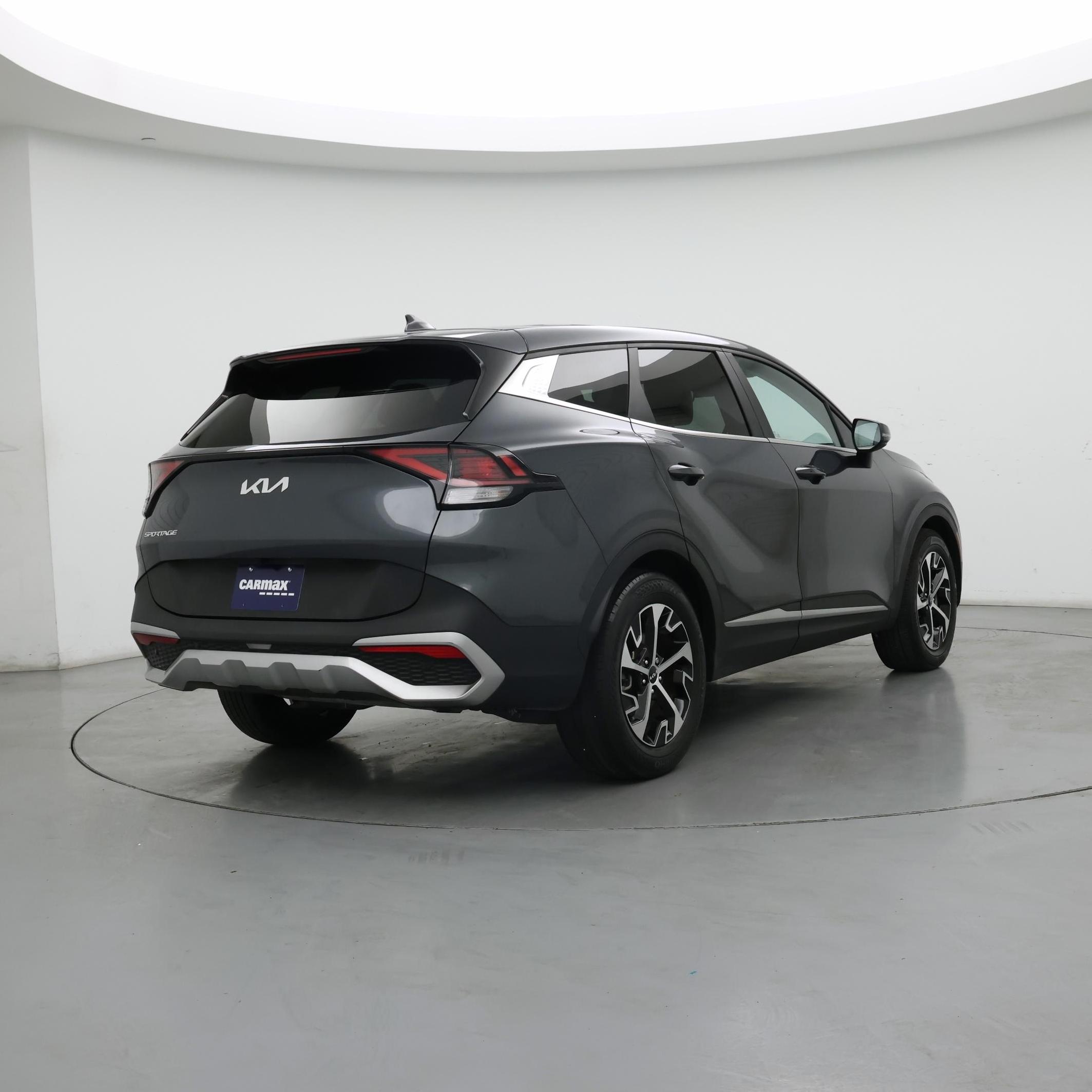 Thumbnail: 2023 Kia Sportage - 8