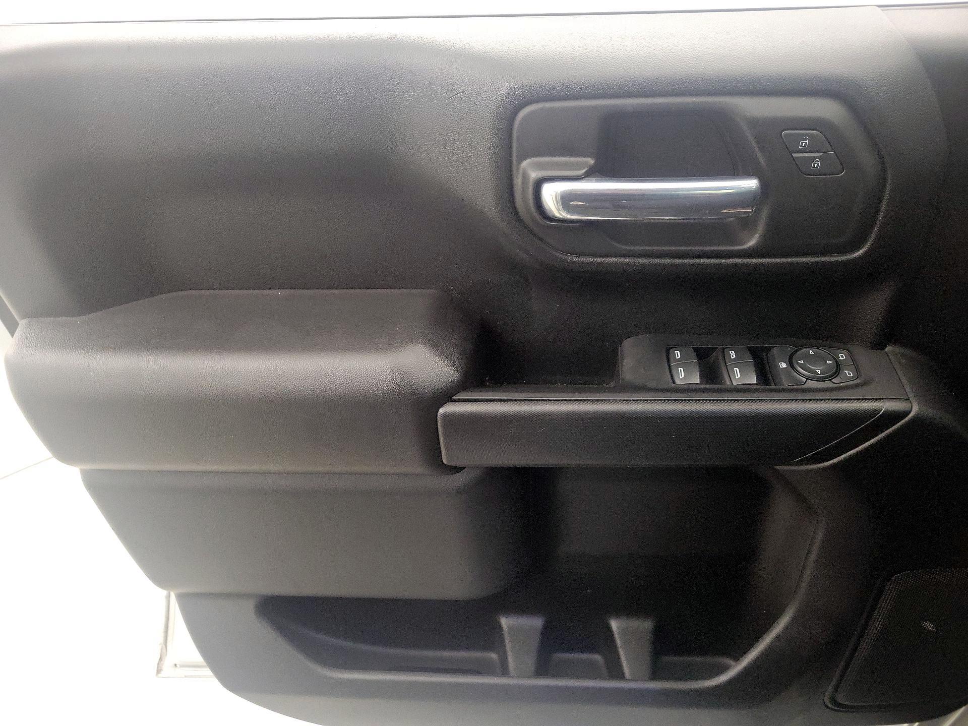 Thumbnail: 2022 Chevrolet Silverado 1500 - 12