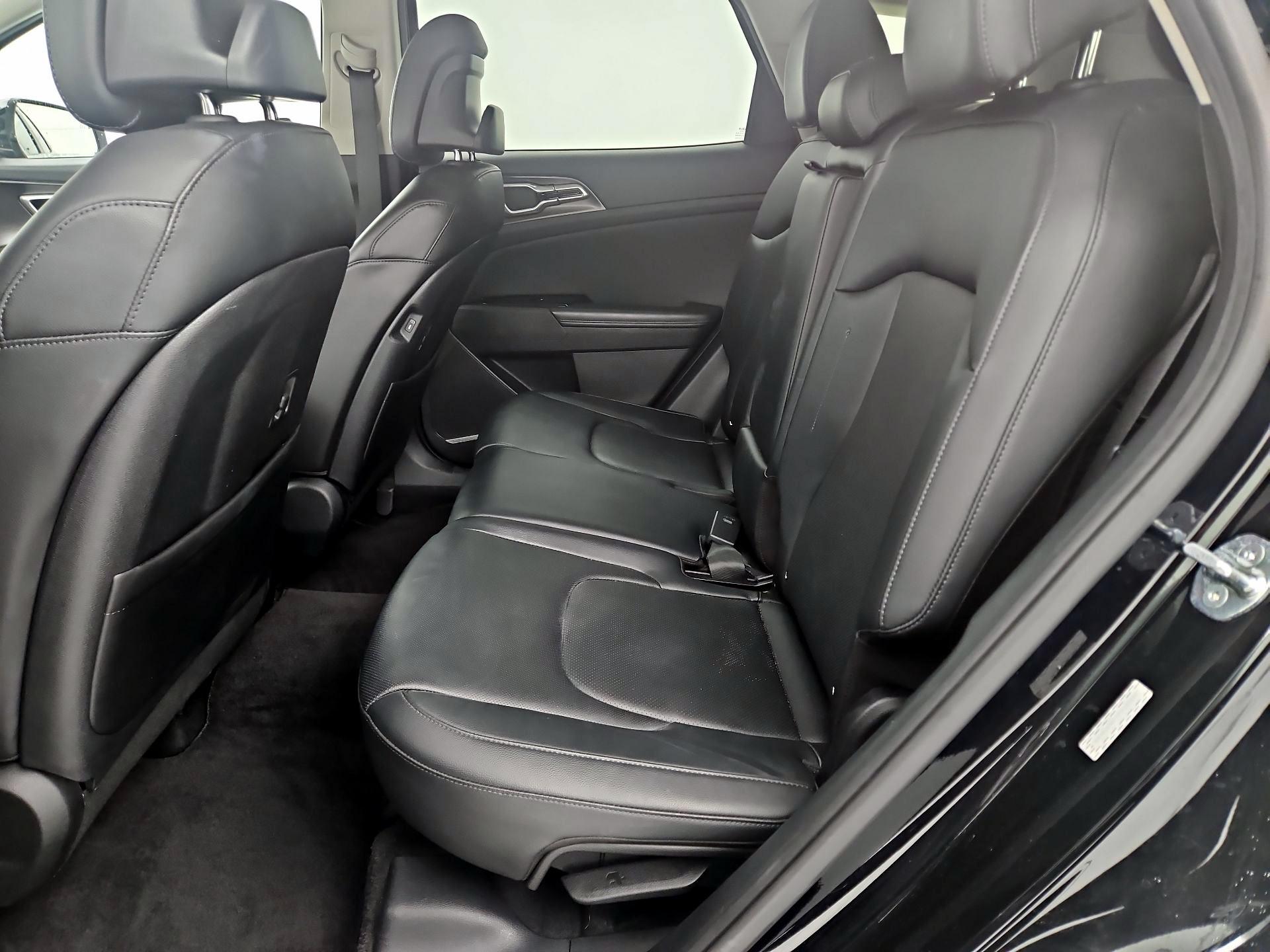 Thumbnail: 2023 Kia Sportage - 20