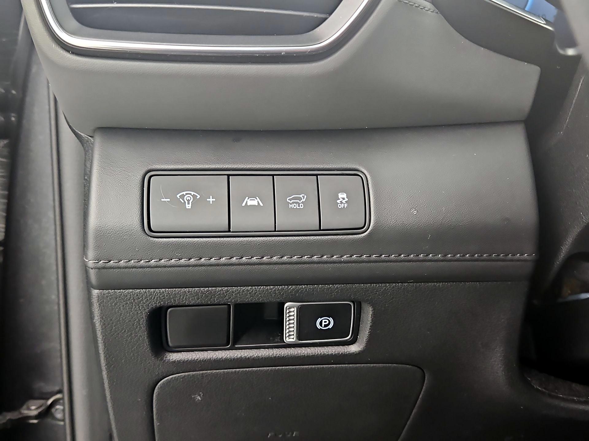 Thumbnail: 2023 Hyundai Santa Fe - 13