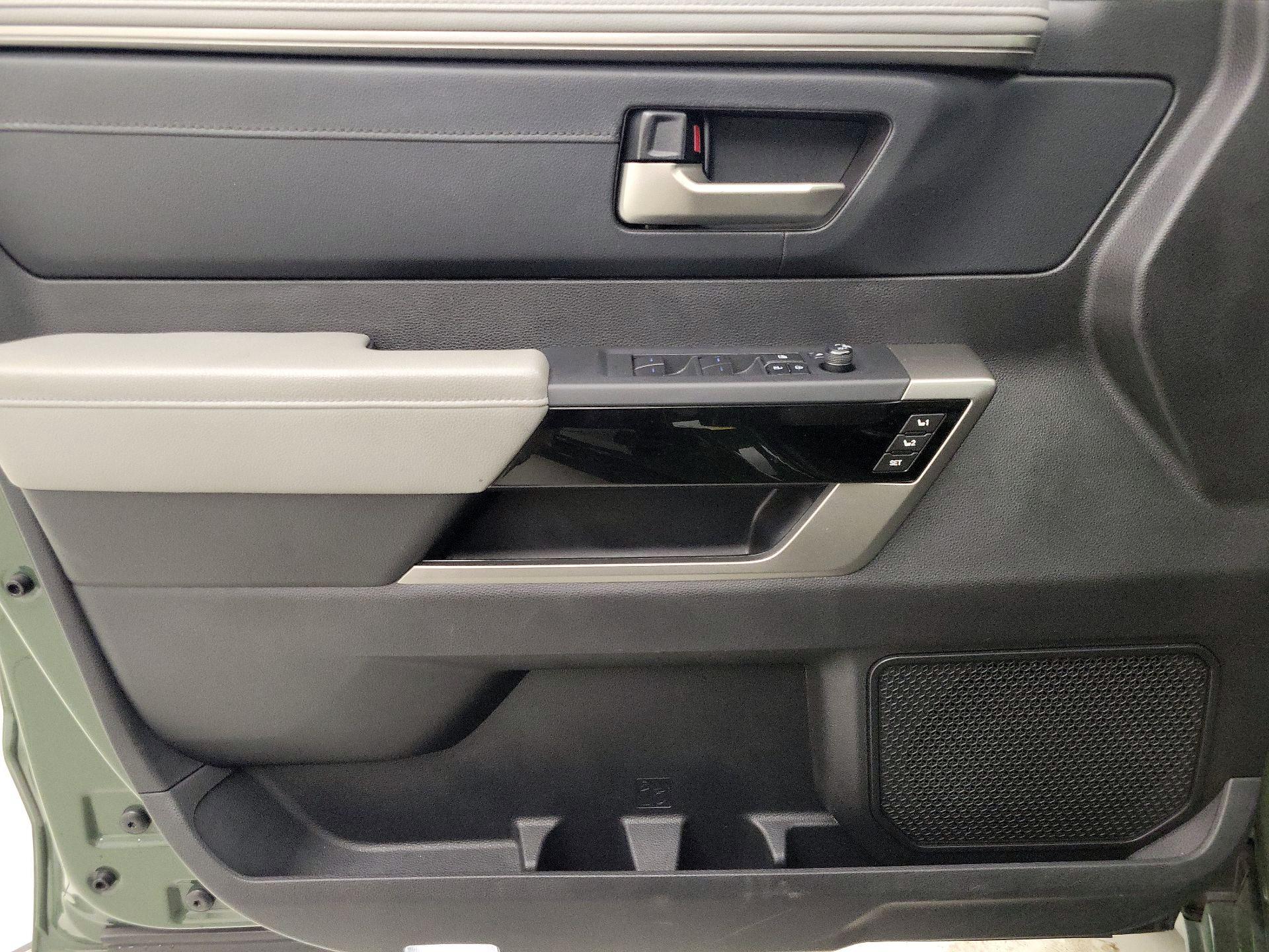 Thumbnail: 2023 Toyota Tundra - 12