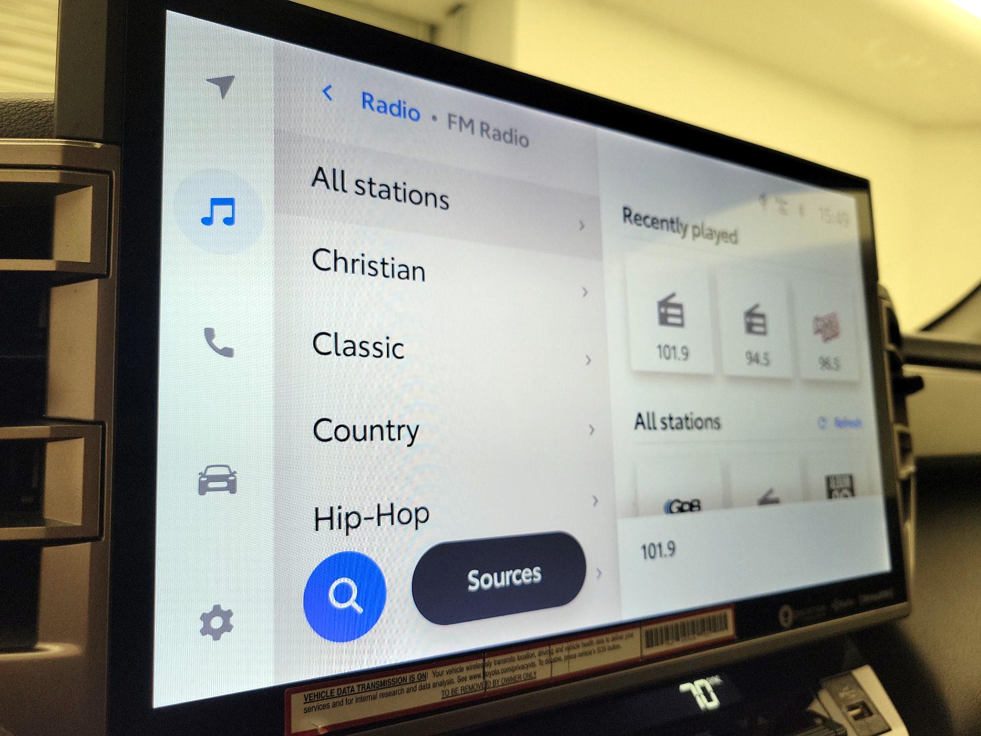 Thumbnail: 2023 Toyota Tundra - 15