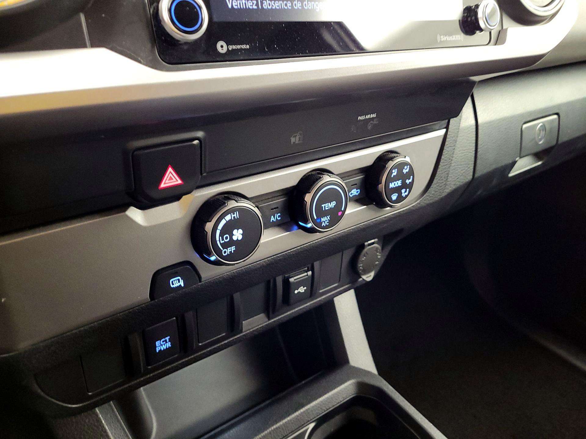 Thumbnail: 2023 Toyota Tacoma - 16