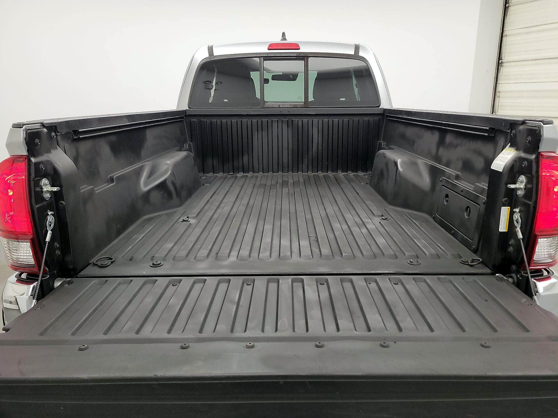 Thumbnail: 2023 Toyota Tacoma - 20