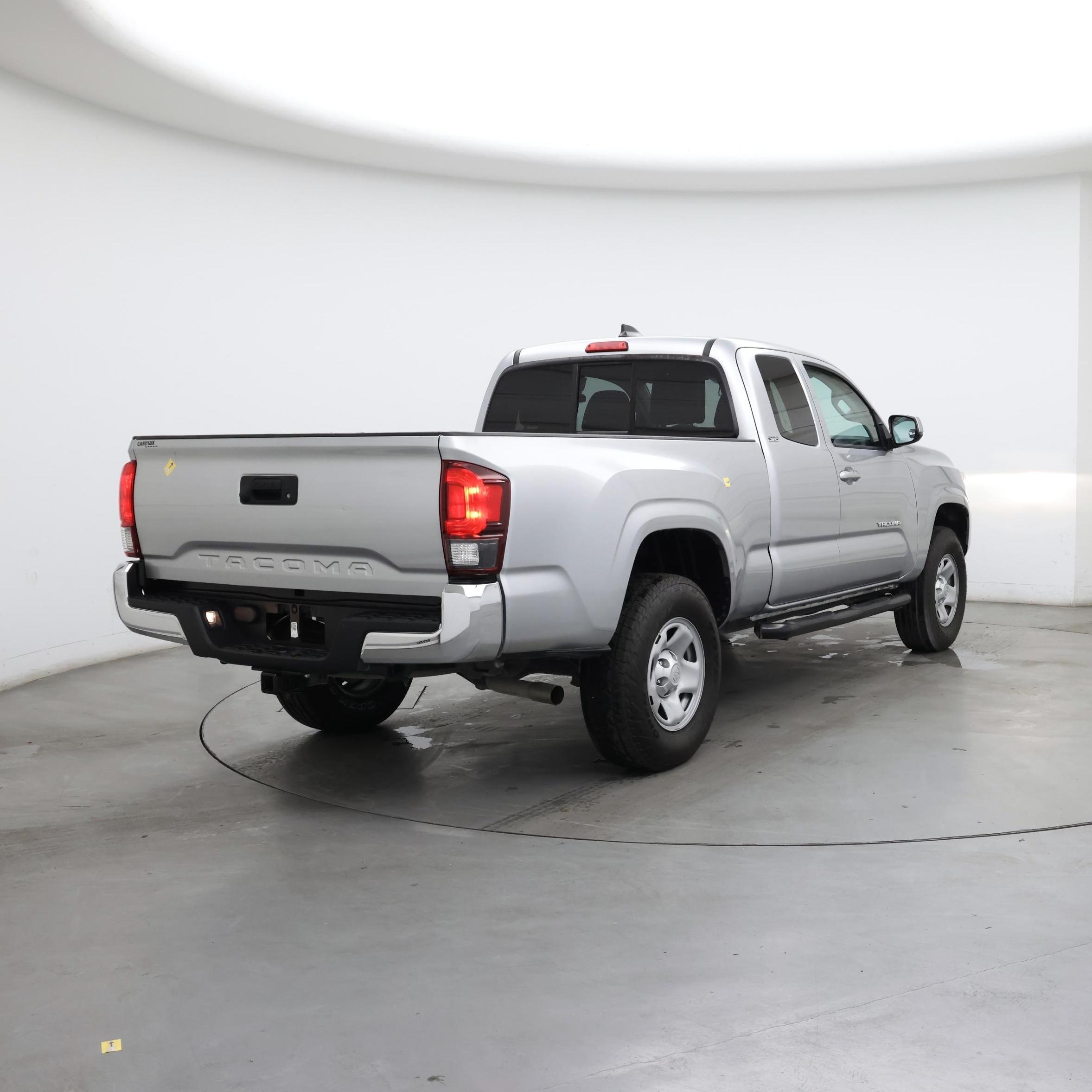 Thumbnail: 2023 Toyota Tacoma - 8