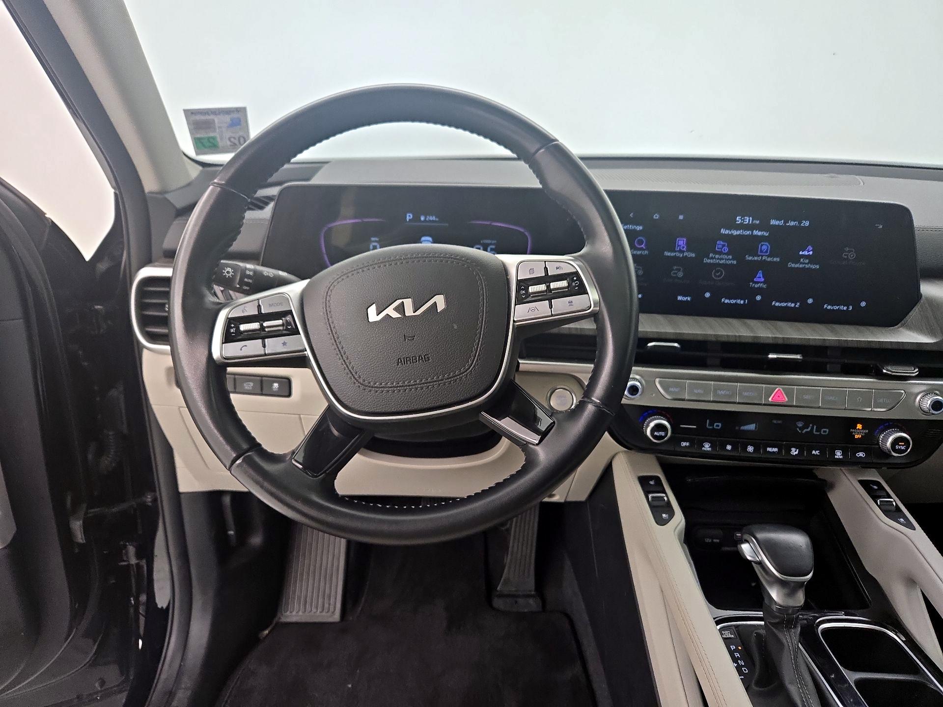 Thumbnail: 2023 Kia Telluride - 10