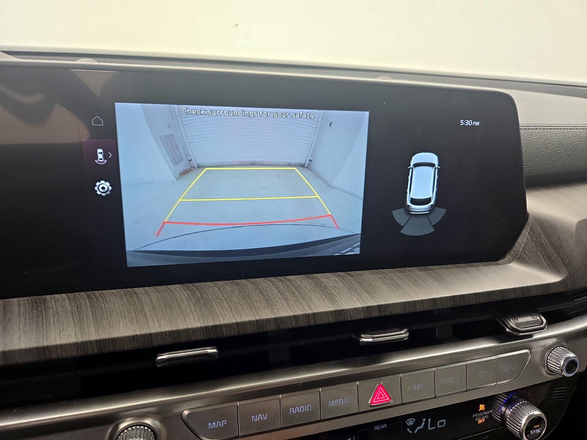 Thumbnail: 2023 Kia Telluride - 15