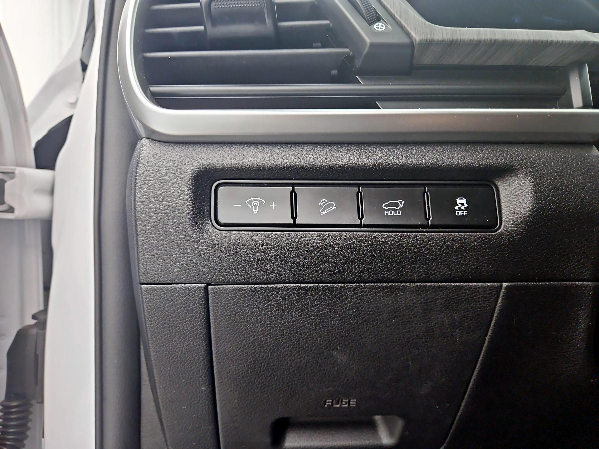 Thumbnail: 2023 Kia Telluride - 13