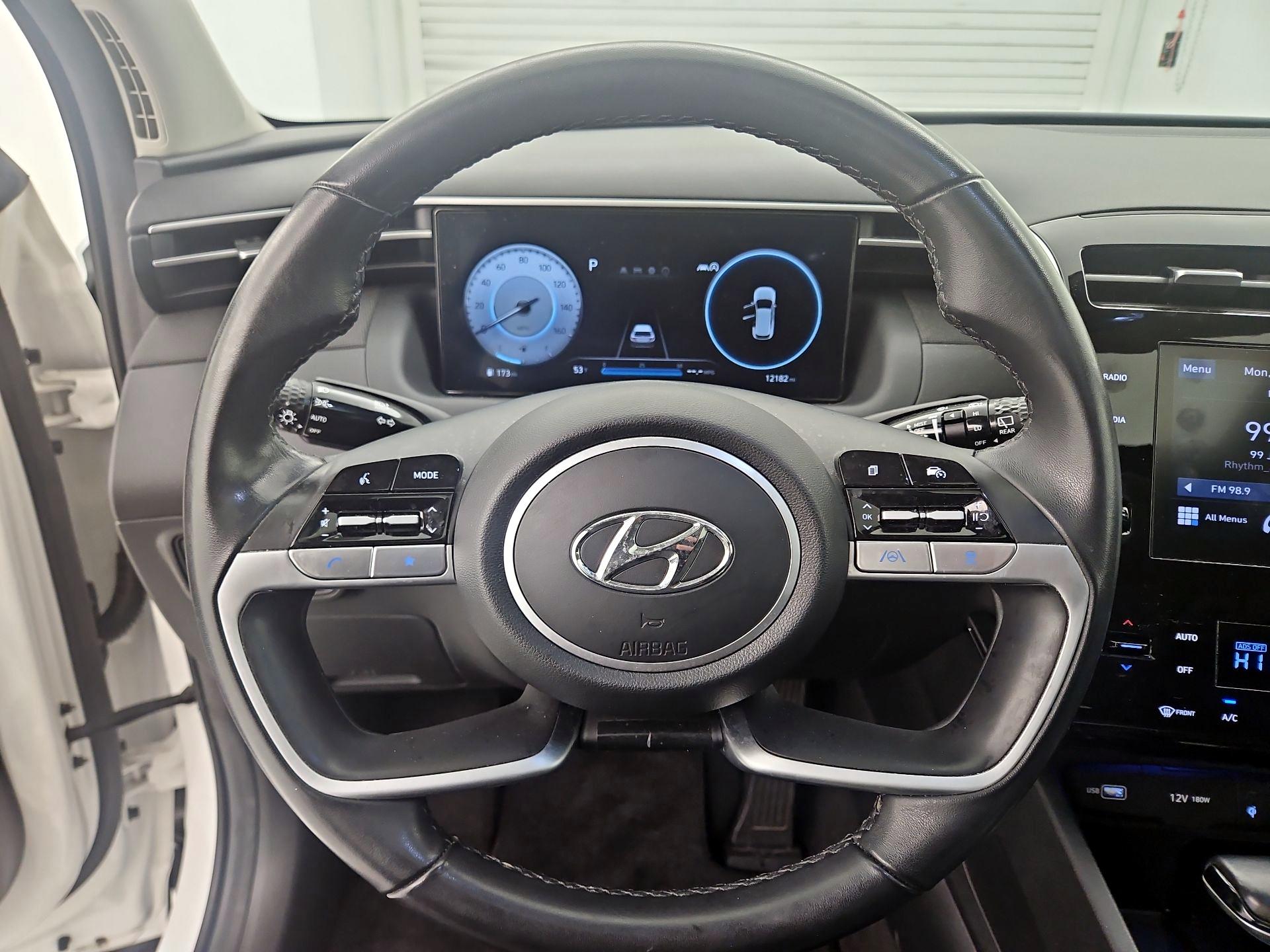 Thumbnail: 2023 Hyundai Tucson - 10