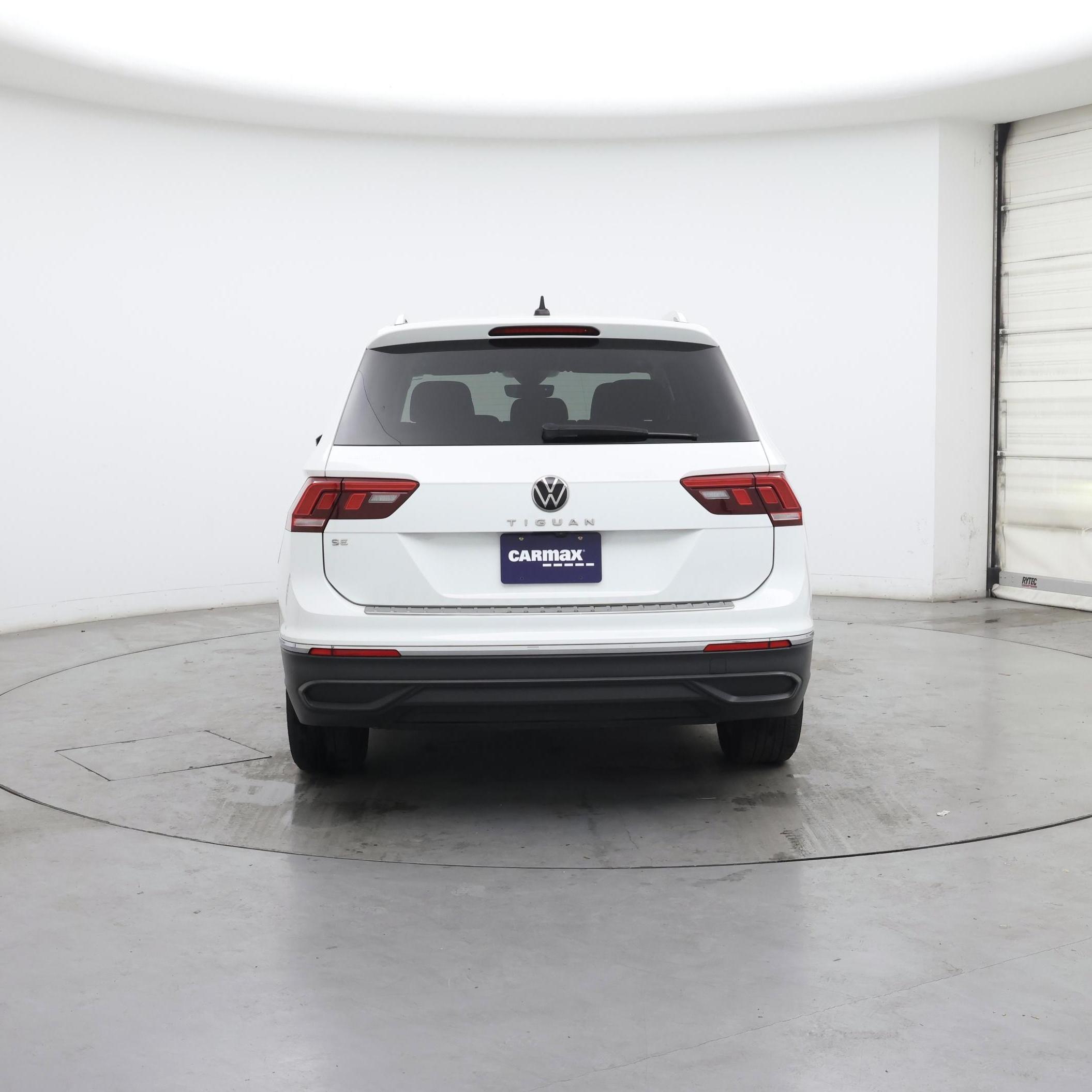 Thumbnail: 2022 Volkswagen Tiguan - 6