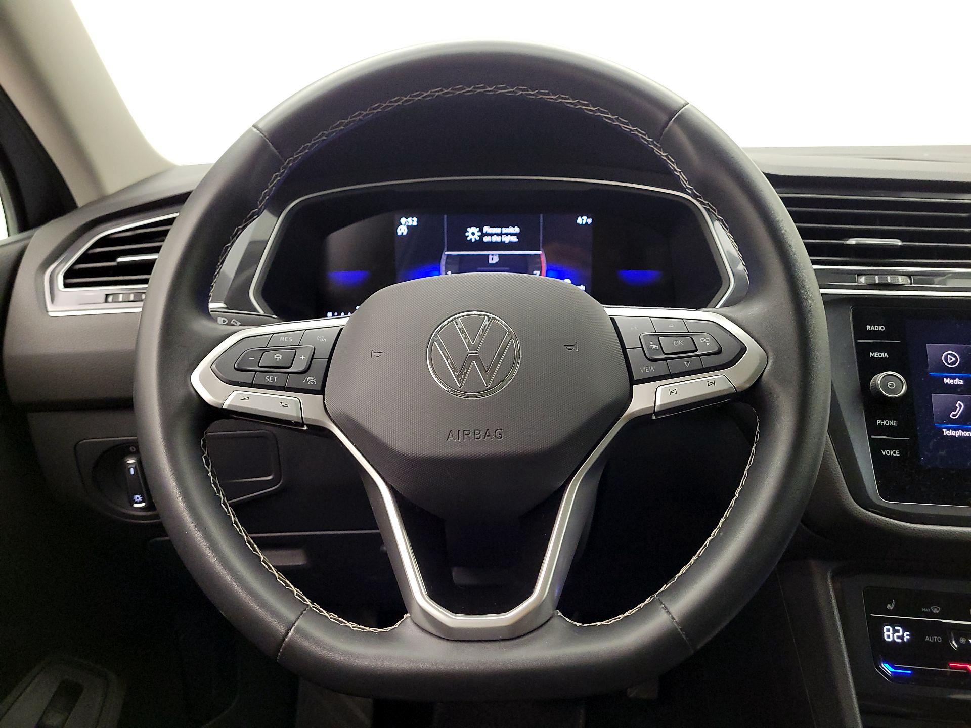 Thumbnail: 2024 Volkswagen Tiguan - 10