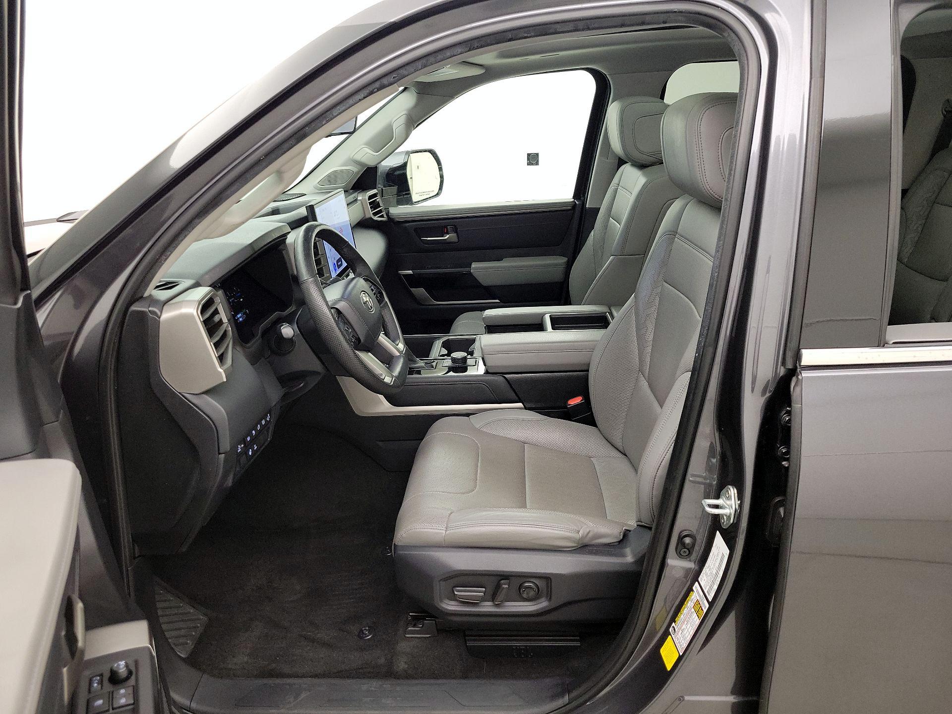 Thumbnail: 2023 Toyota Tundra - 11