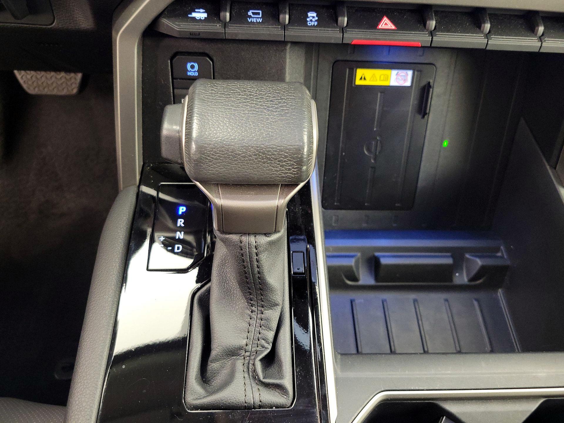 Thumbnail: 2023 Toyota Tundra - 17