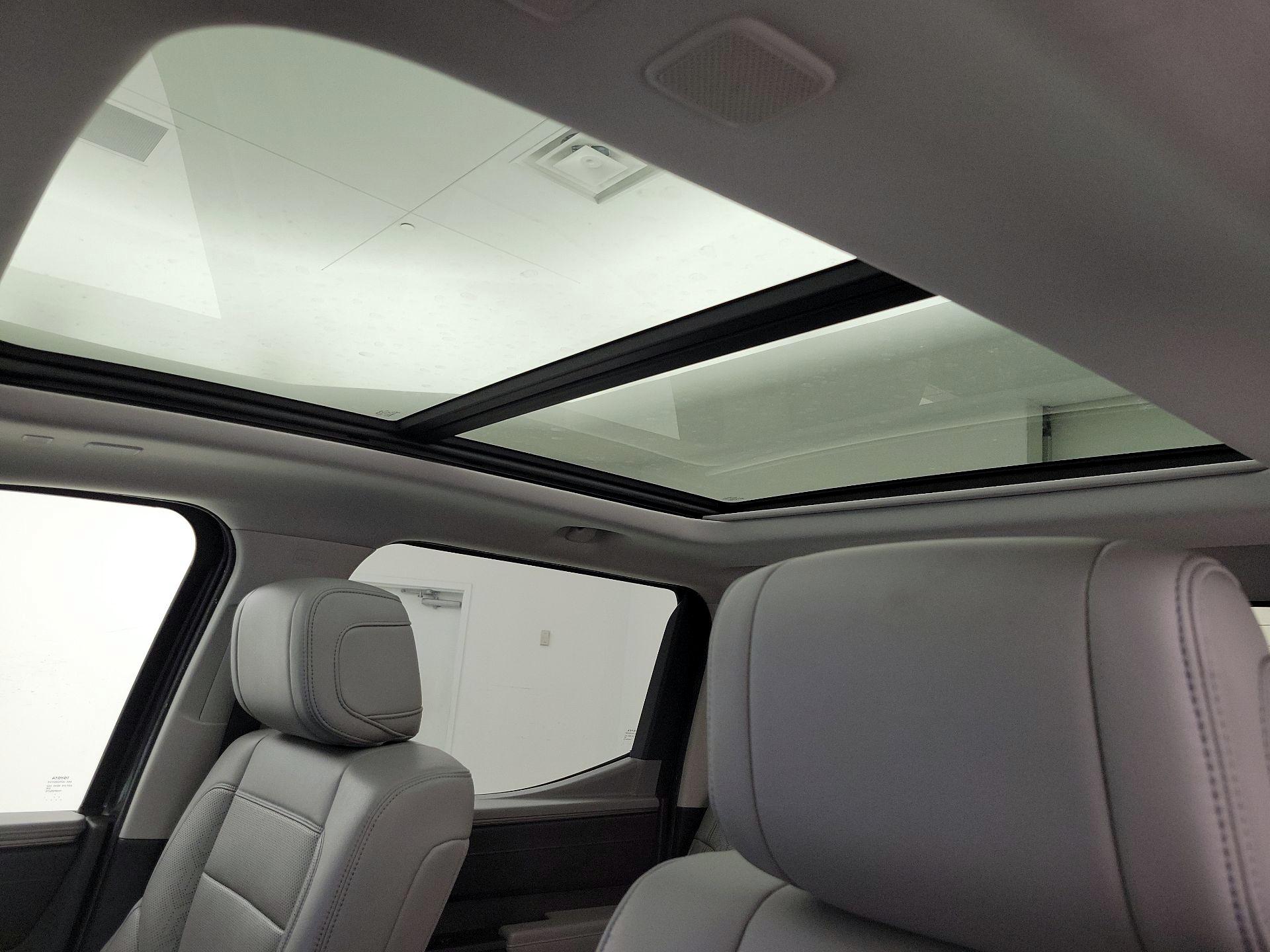 Thumbnail: 2023 Toyota Tundra - 19