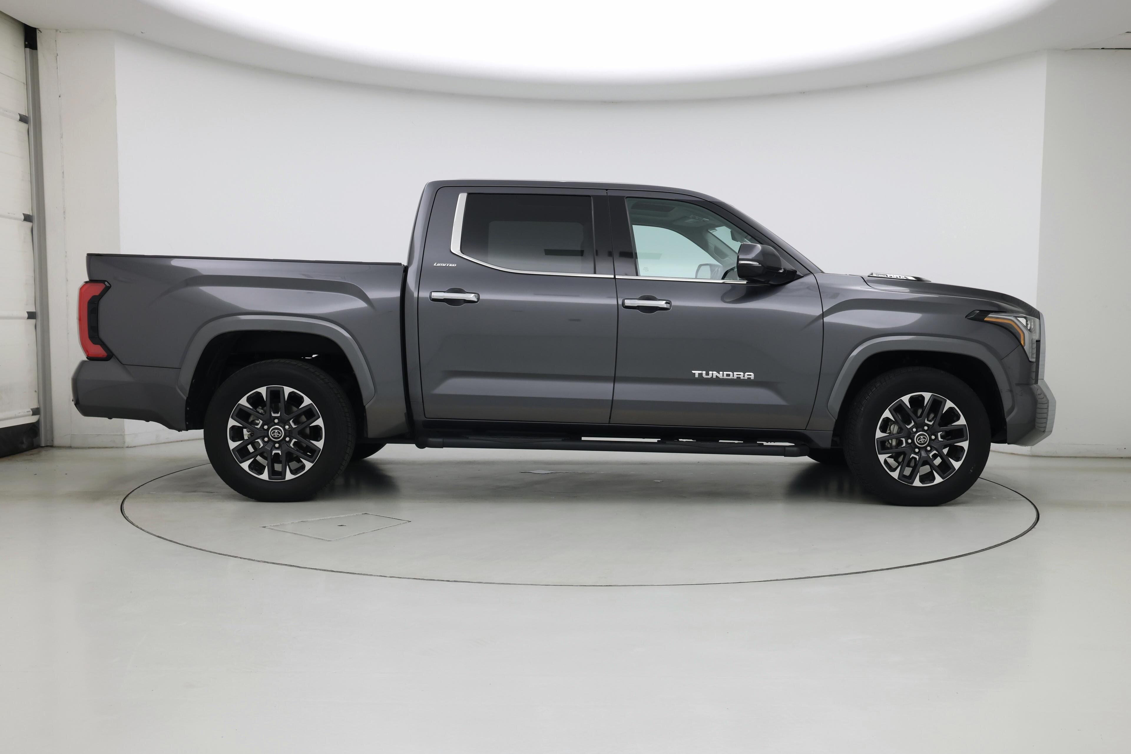 Thumbnail: 2023 Toyota Tundra - 7