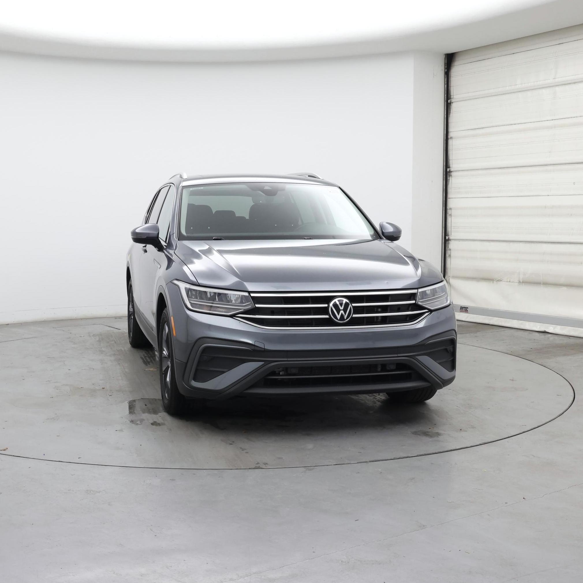 Thumbnail: 2022 Volkswagen Tiguan - 5