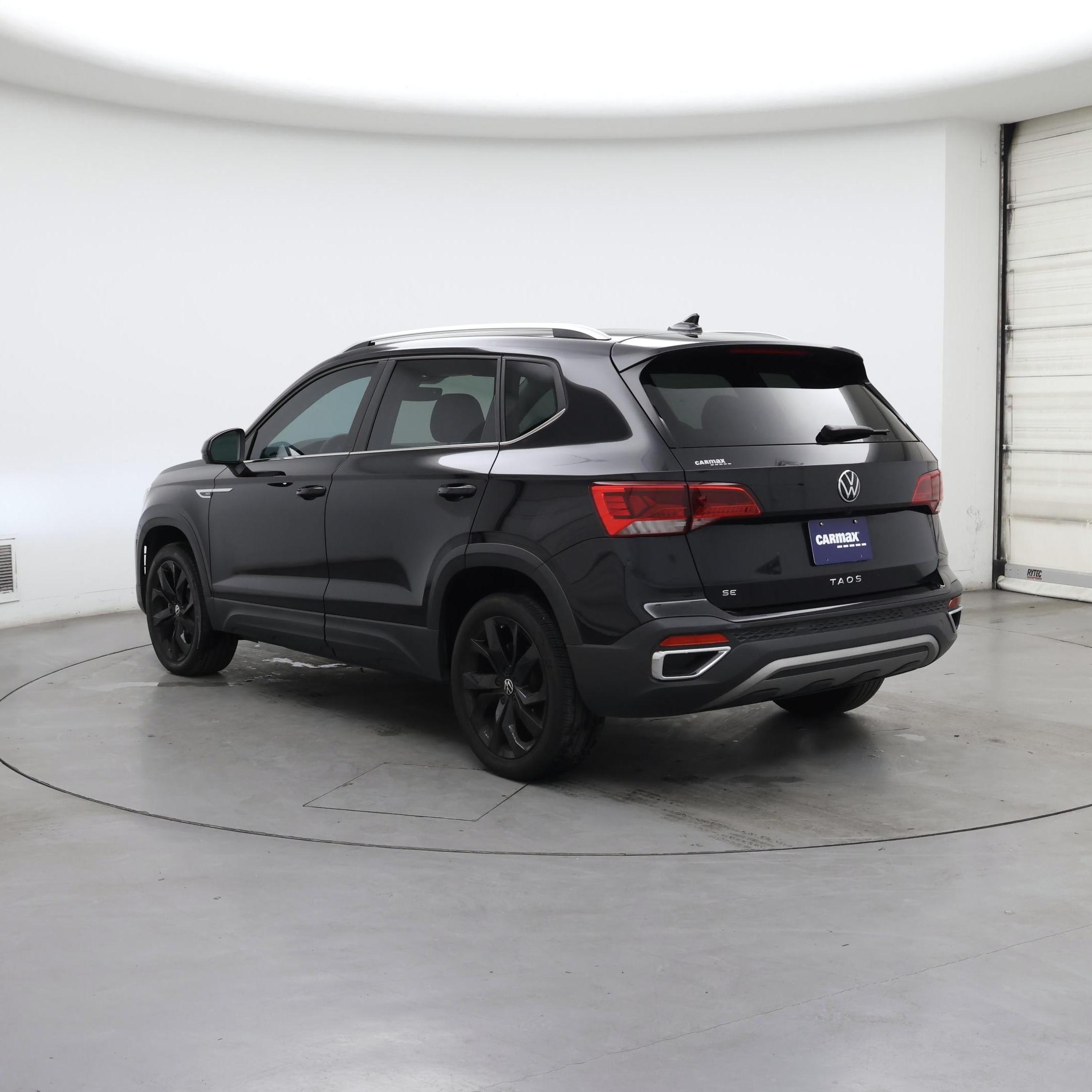 Thumbnail: 2023 Volkswagen Taos - 2