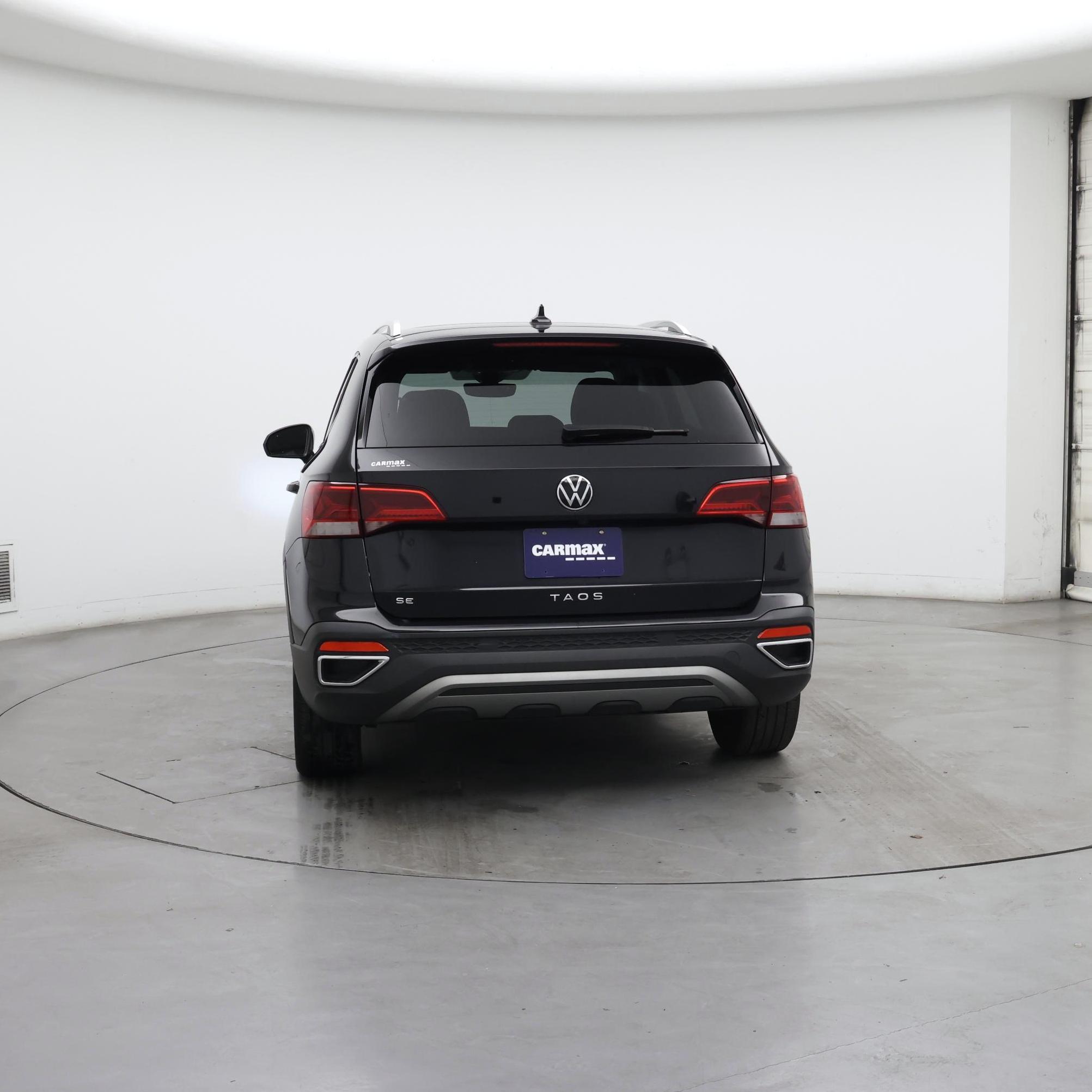 Thumbnail: 2023 Volkswagen Taos - 6