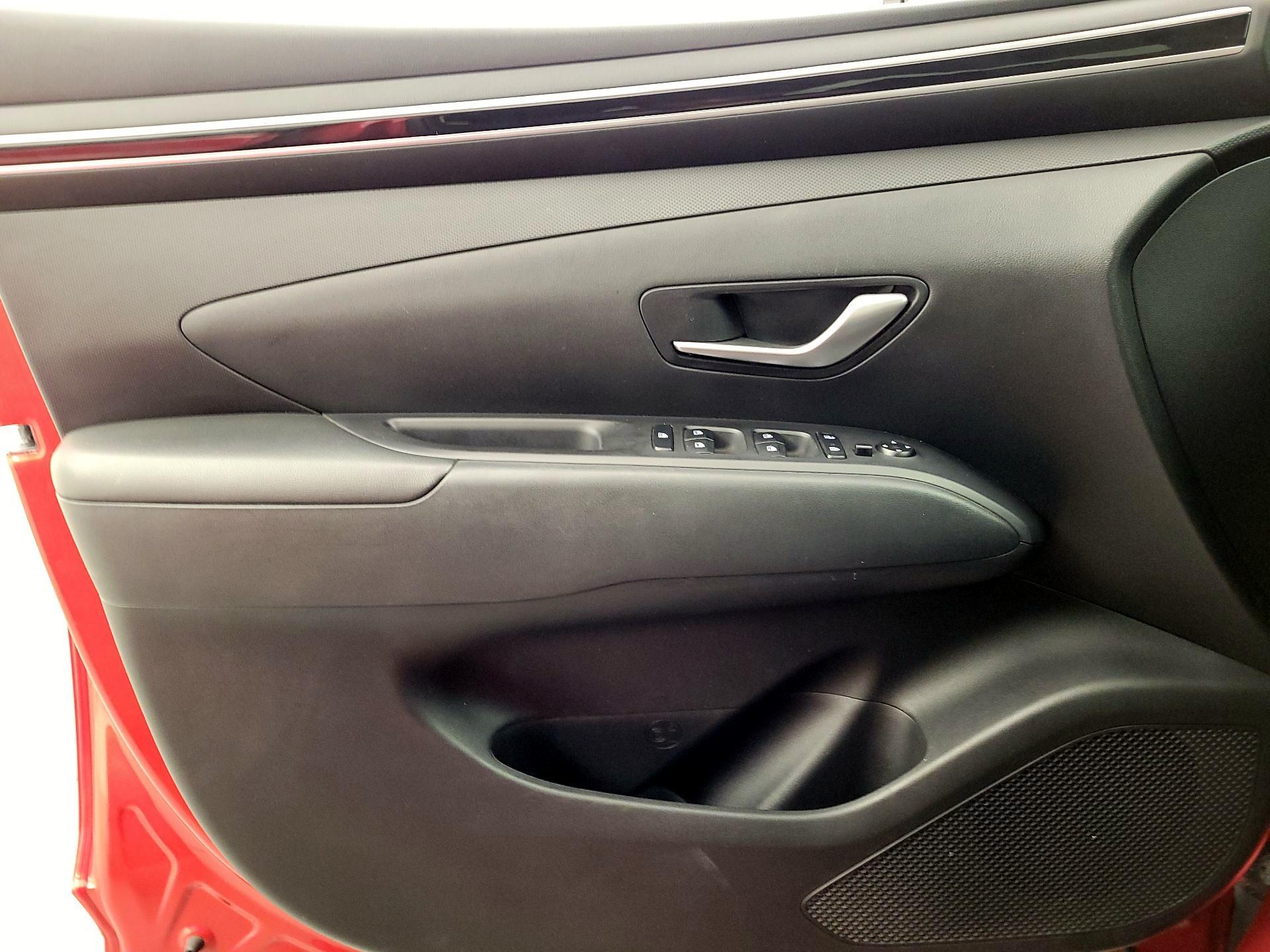 Thumbnail: 2023 Hyundai Tucson - 12