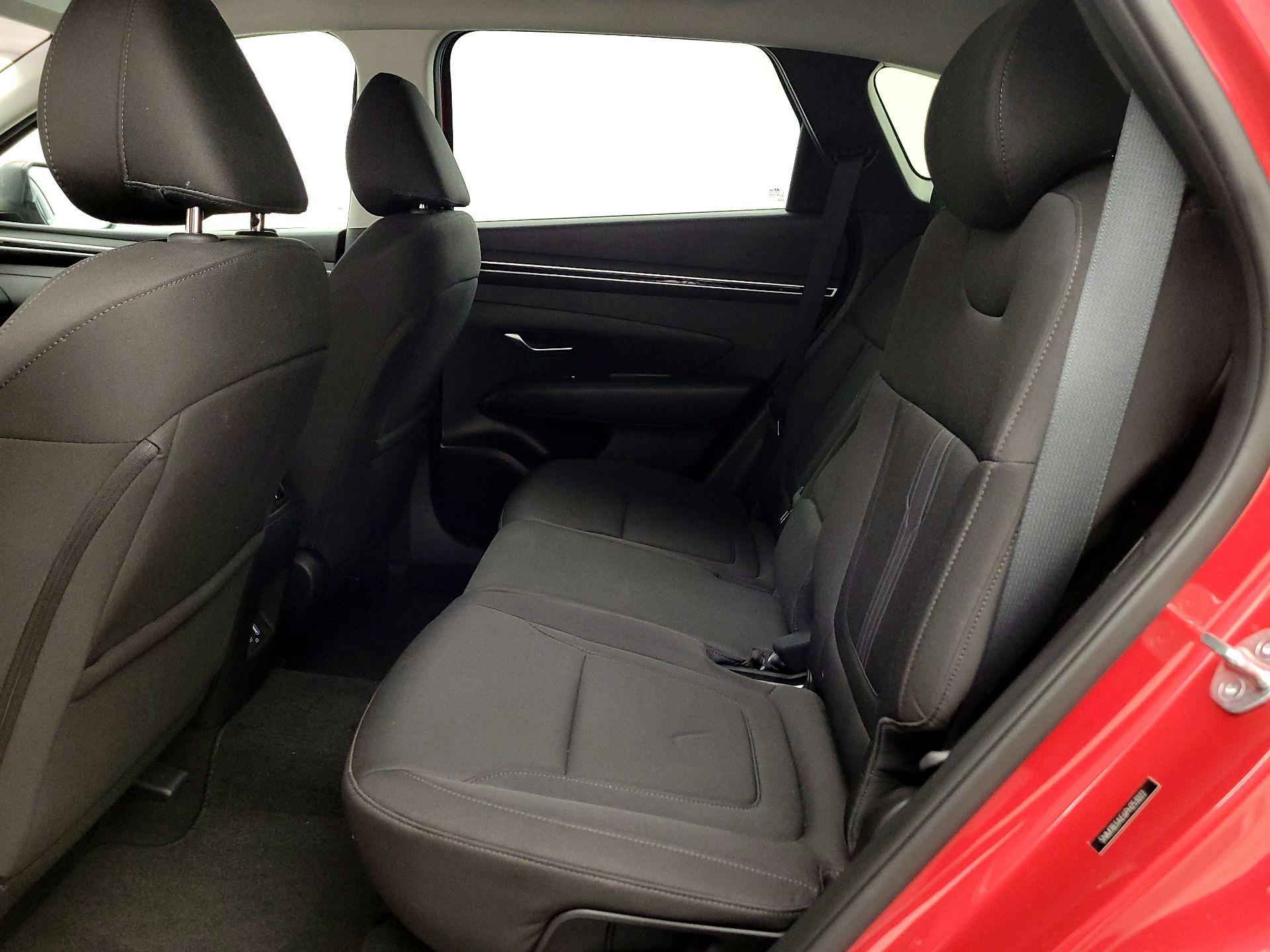 Thumbnail: 2023 Hyundai Tucson - 19