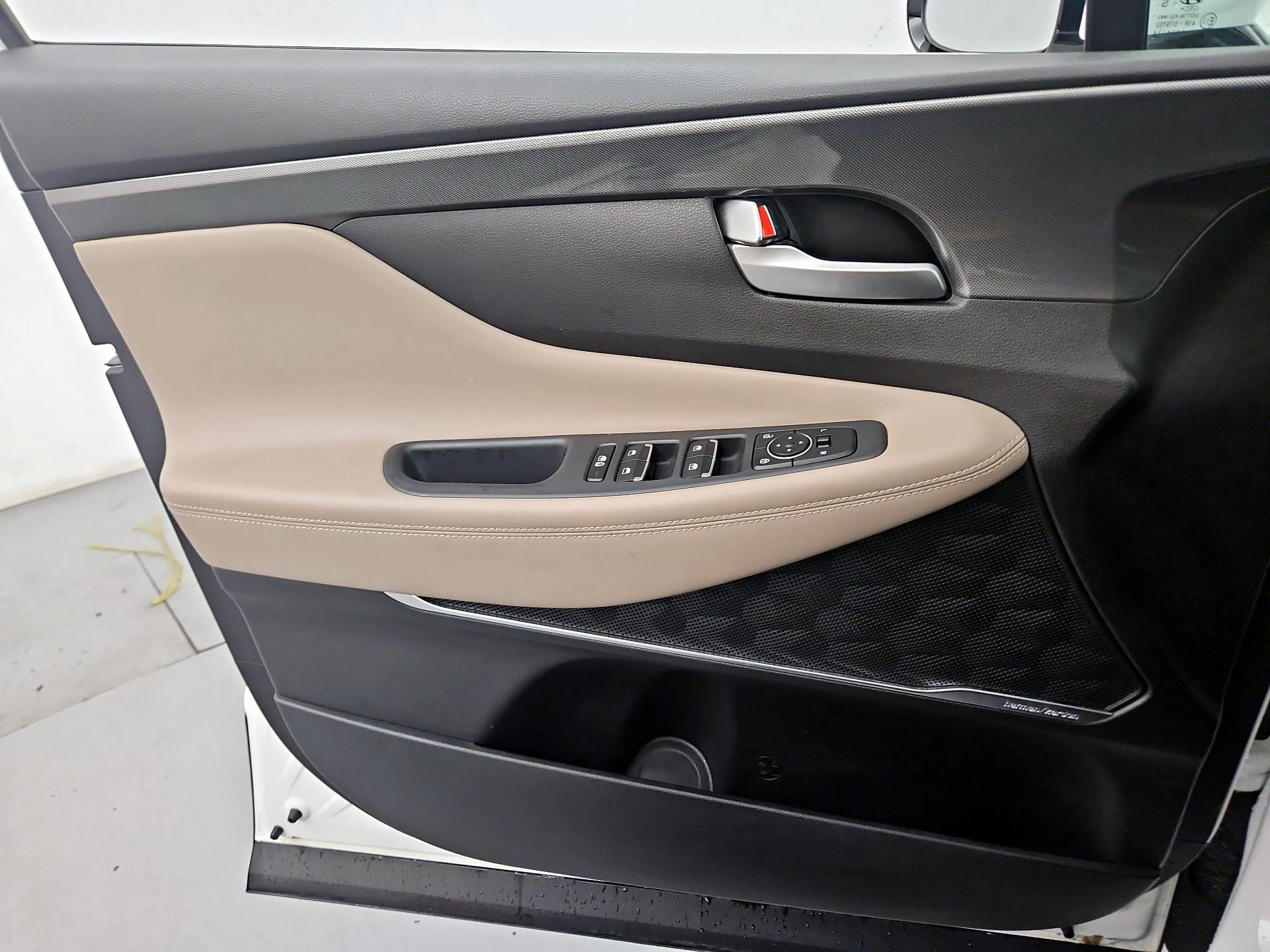 Thumbnail: 2023 Hyundai Santa Fe - 12