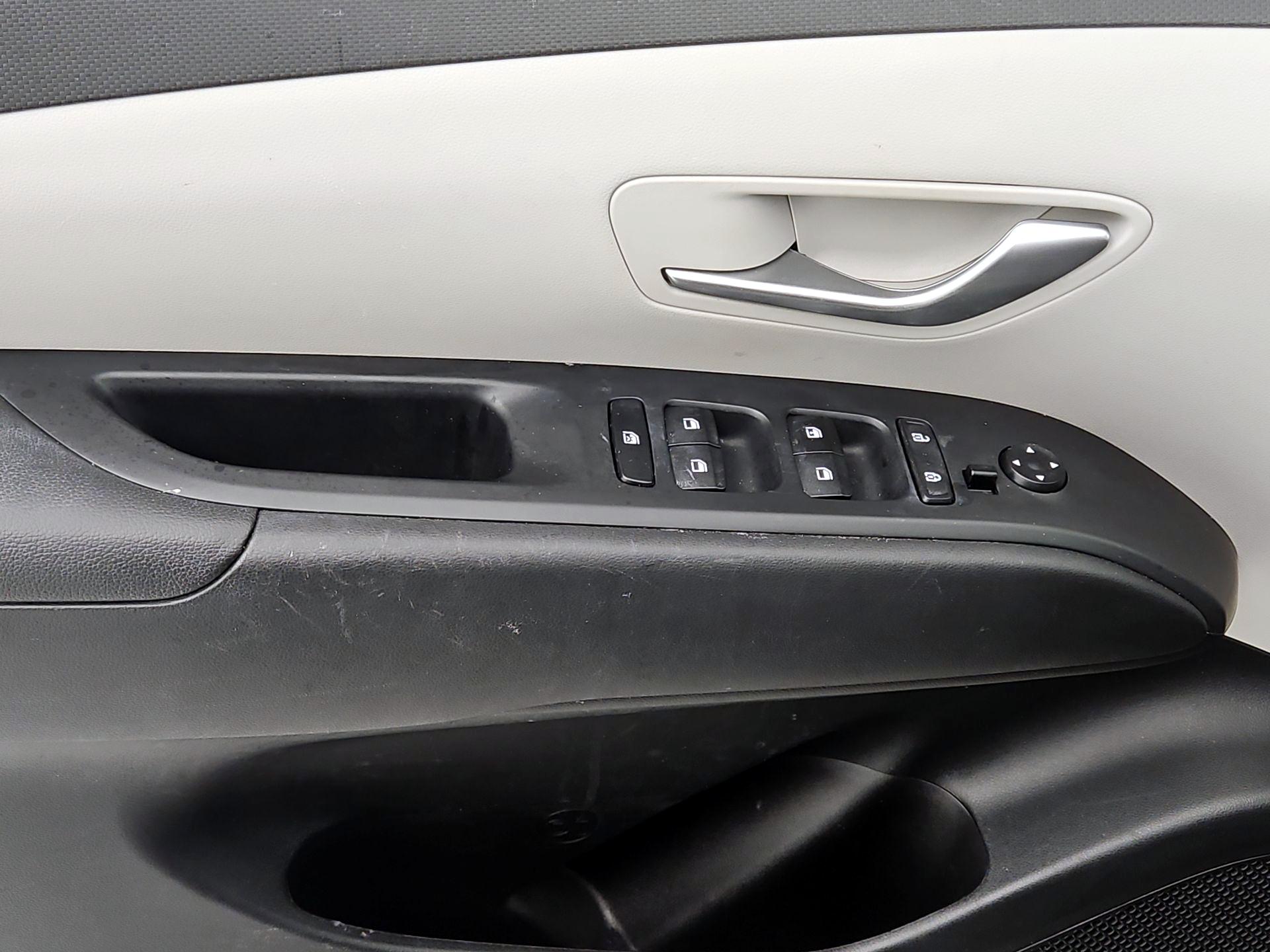 Thumbnail: 2023 Hyundai Tucson - 12