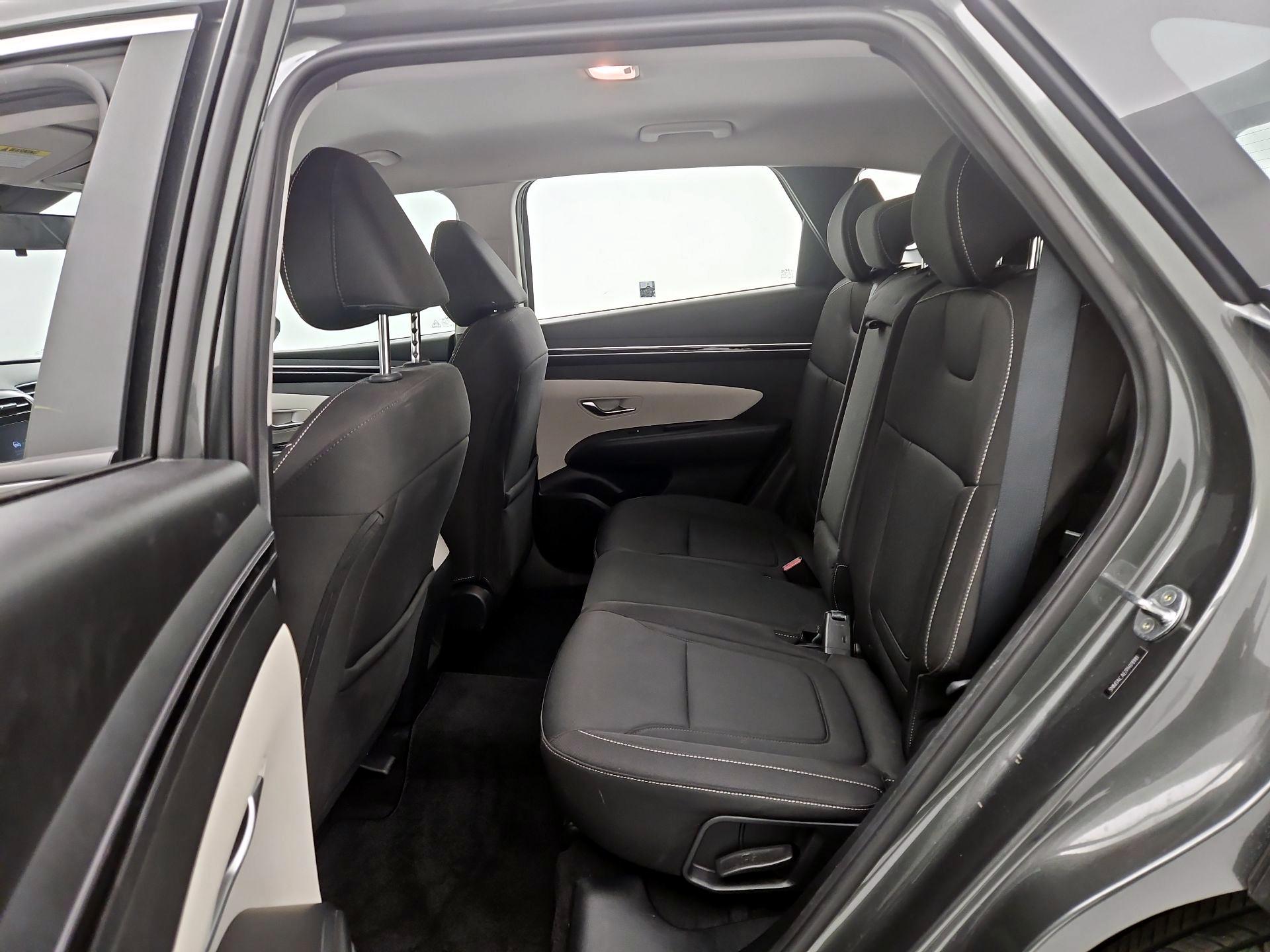 Thumbnail: 2023 Hyundai Tucson - 19